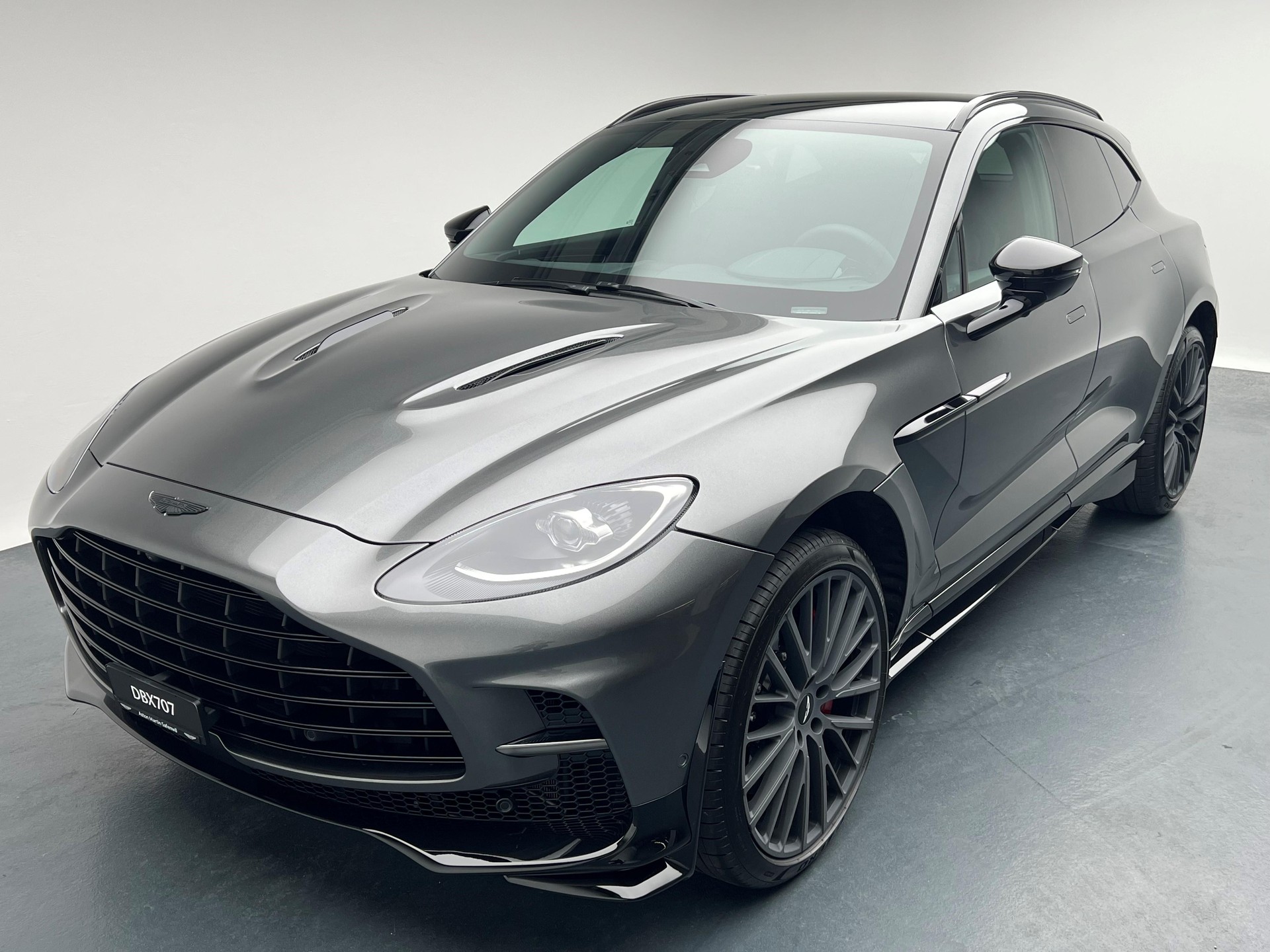 ASTON MARTIN DBX 707 4.0 V8 Bi-Turbo-image-0