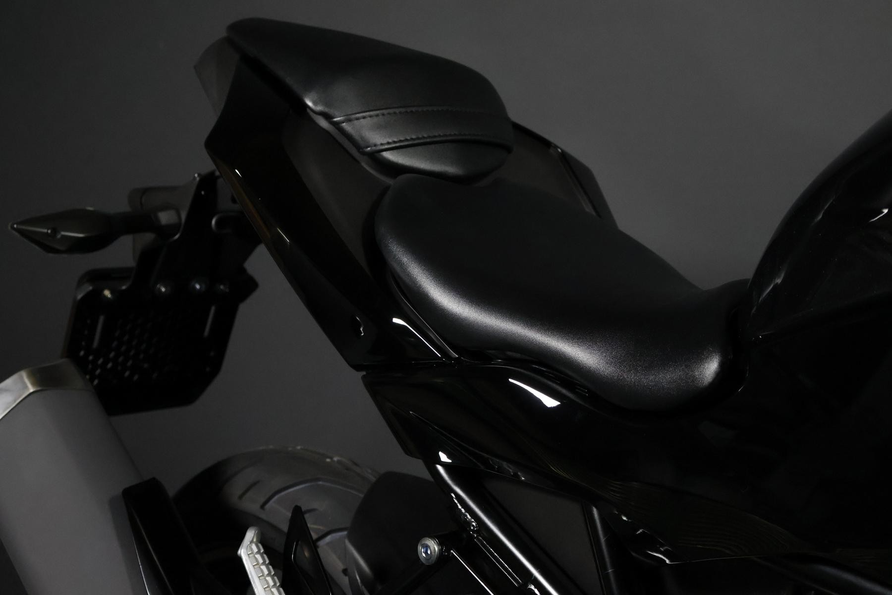 KAWASAKI Ninja 125-image-4