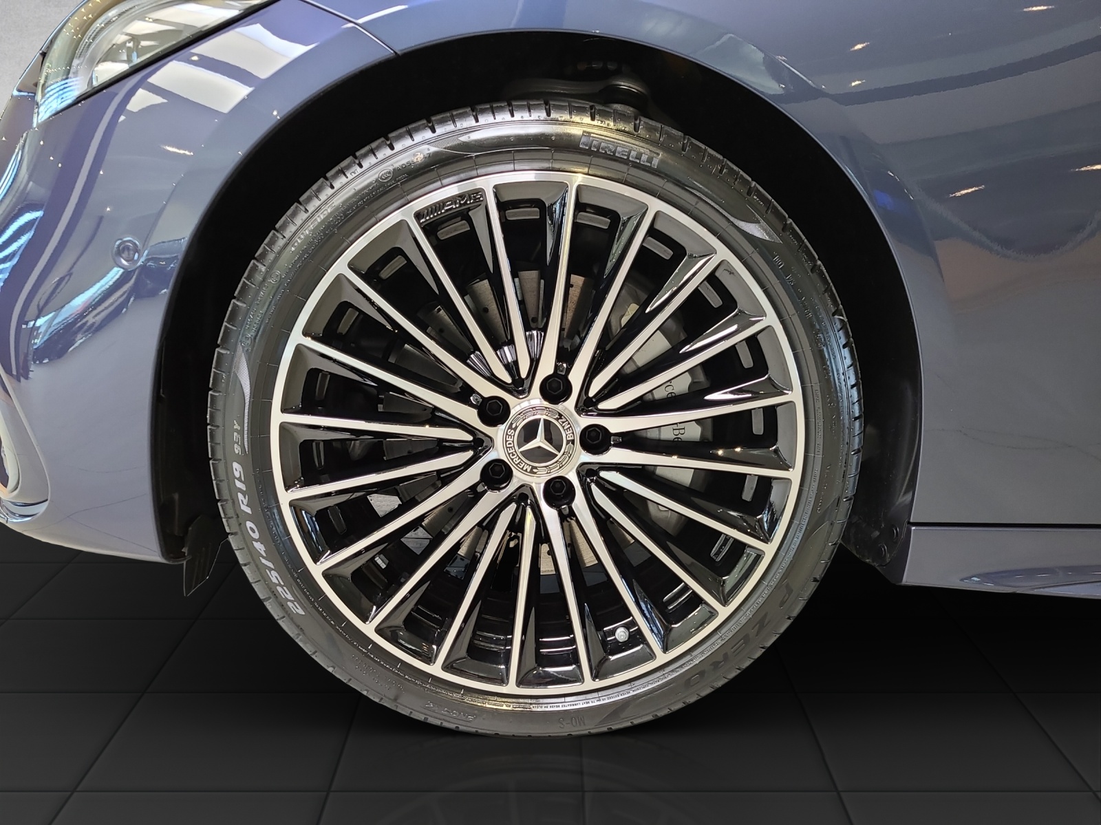 MERCEDES-BENZ C 220 d T 4 Matic Swiss Star-image-9