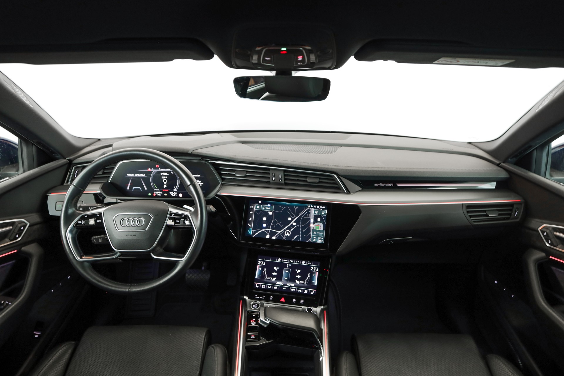 AUDI e-tron 55 Sportback S Line quattro-image-9