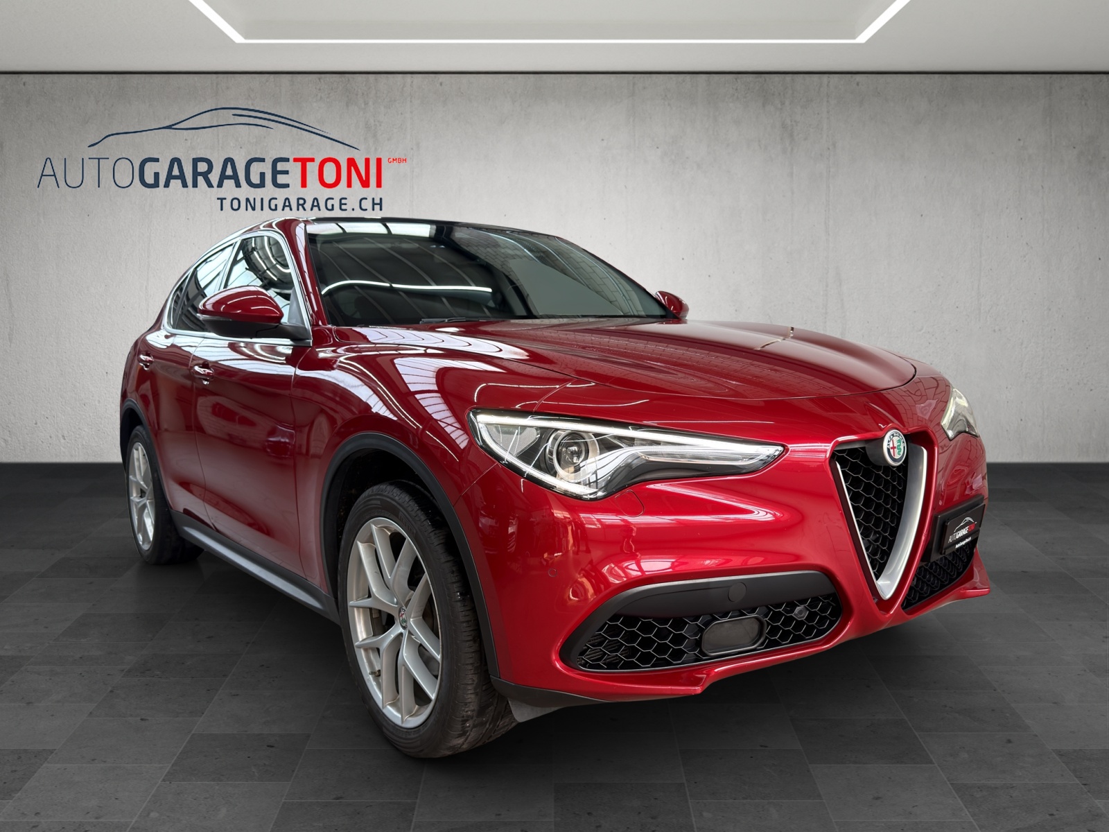 ALFA ROMEO Stelvio 2.0 First Edition Q4 Automatic-image-1