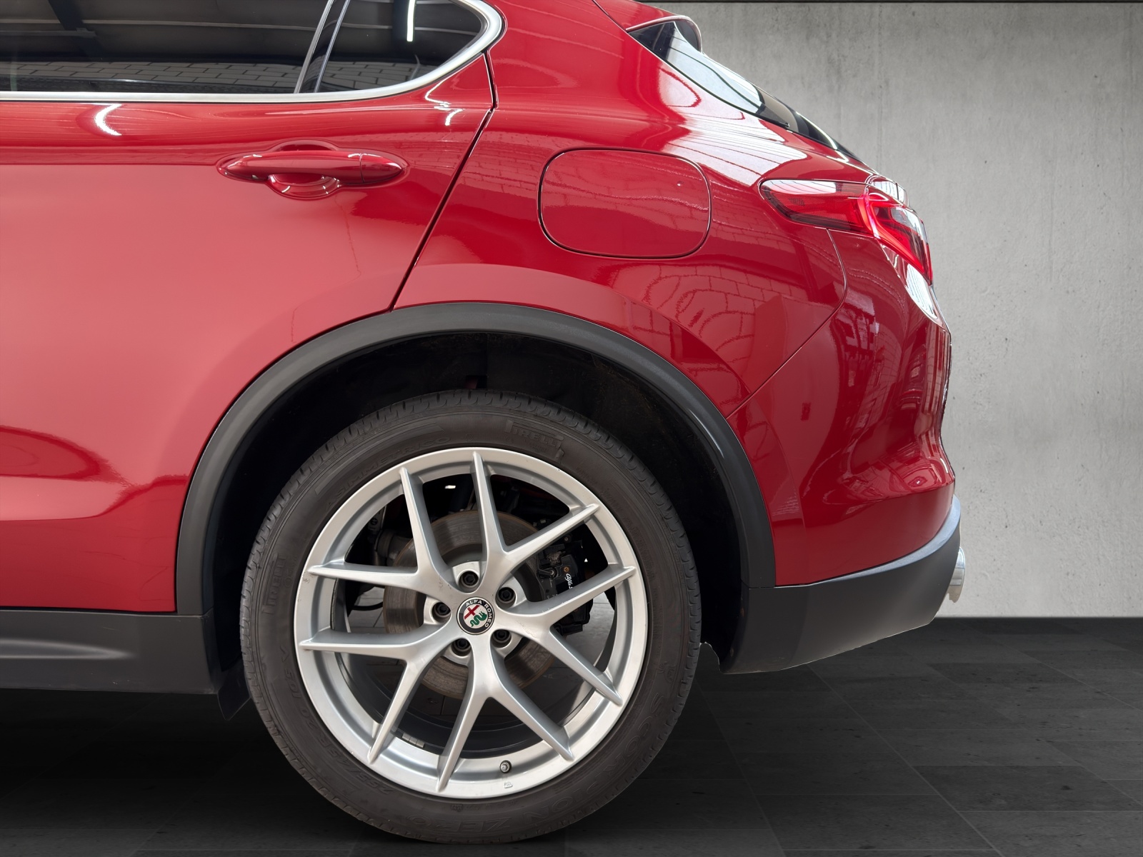ALFA ROMEO Stelvio 2.0 First Edition Q4 Automatic-image-8