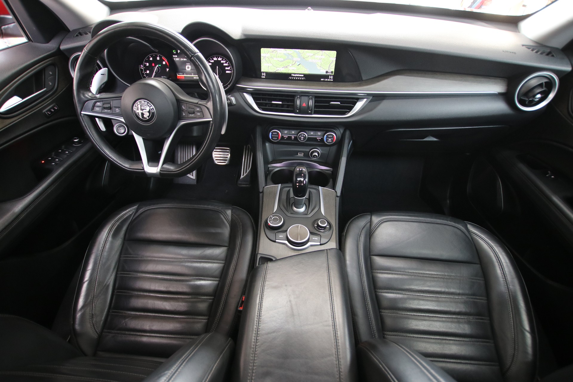 ALFA ROMEO Stelvio 2.0 First Edition Q4 Automatic-image-9