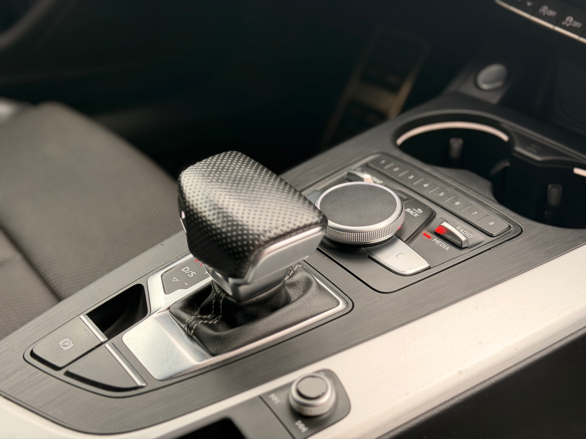 AUDI A5 Coupé 2.0 TDI Sport S-tronic-image-23