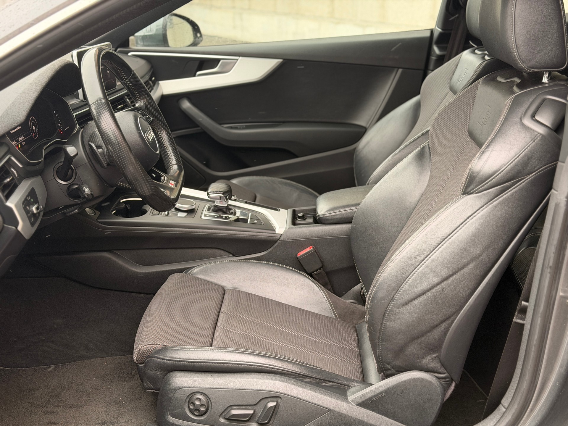 AUDI A5 Coupé 2.0 TDI Sport S-tronic-image-11