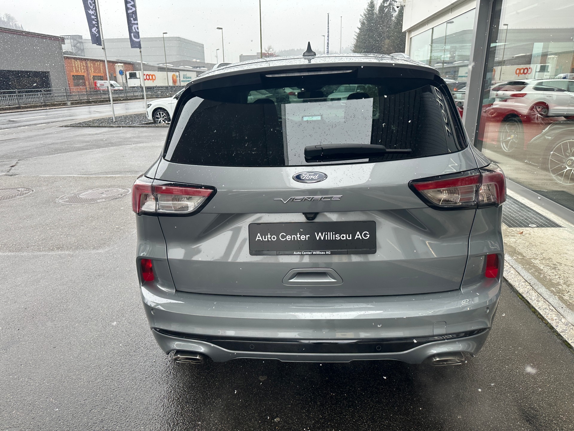 FORD Kuga 2.5 FHEV Vignale 4WD-image-15