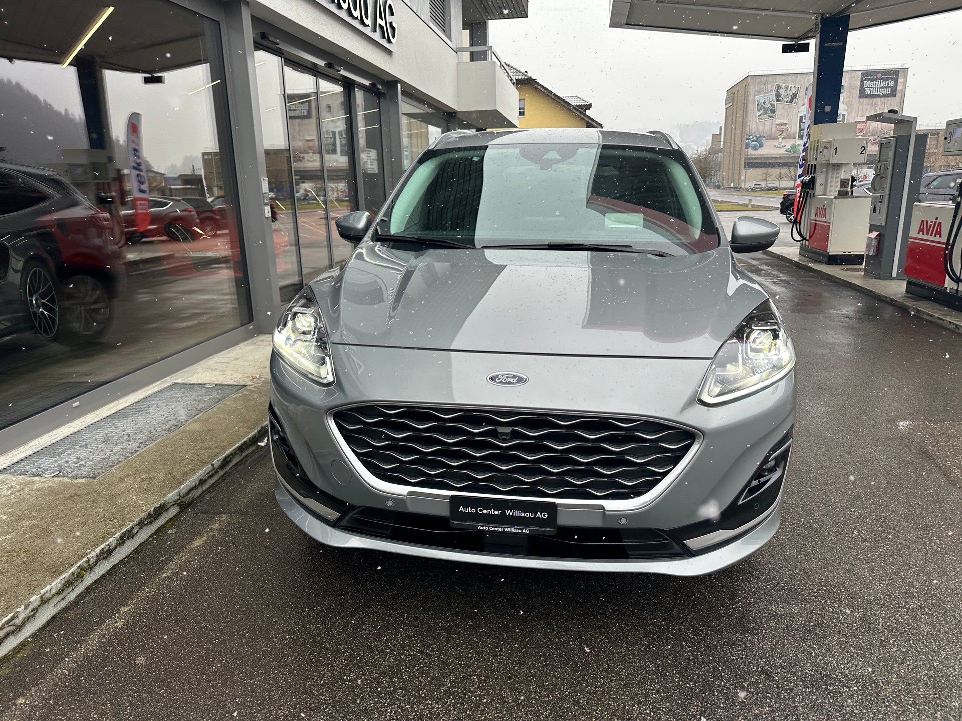 FORD Kuga 2.5 FHEV Vignale 4WD-image-1