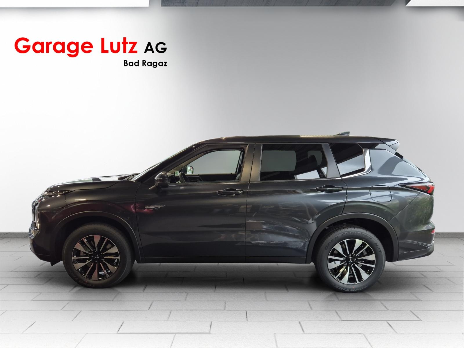 MITSUBISHI Outlander 2.4 PHEV Instyle 4x4-image-2