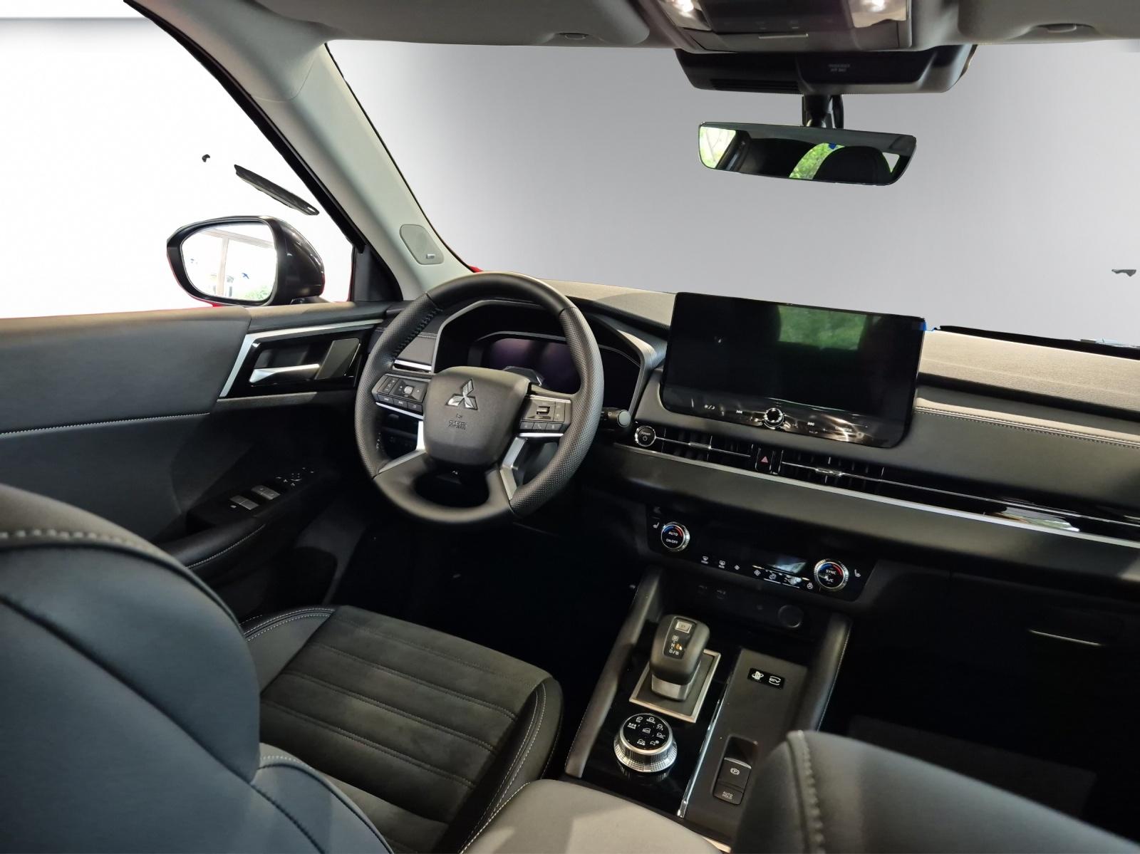 MITSUBISHI Outlander 2.4 PHEV Instyle 4x4-image-10