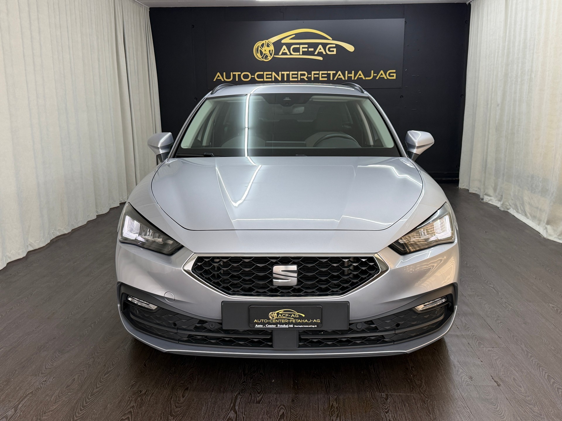 SEAT Leon ST 2.0 TDI EVO DSG Style-image-1