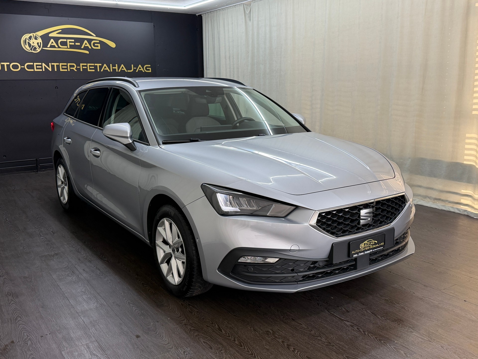 SEAT Leon ST 2.0 TDI EVO DSG Style-image-2
