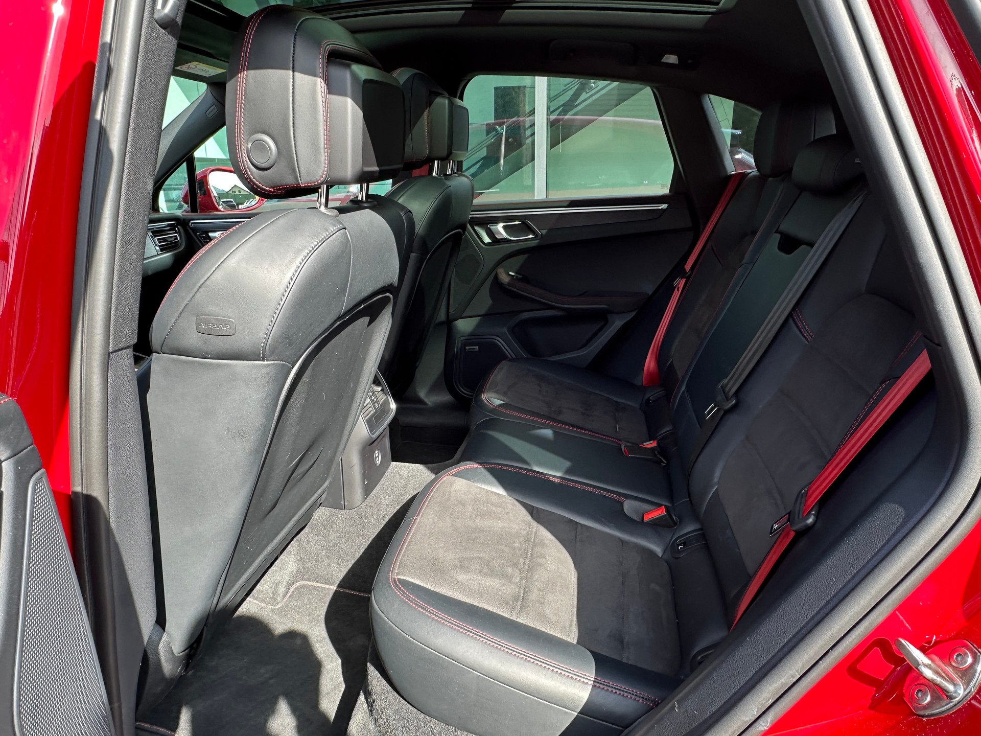 PORSCHE Macan 2.9 V6 GTS-image-7