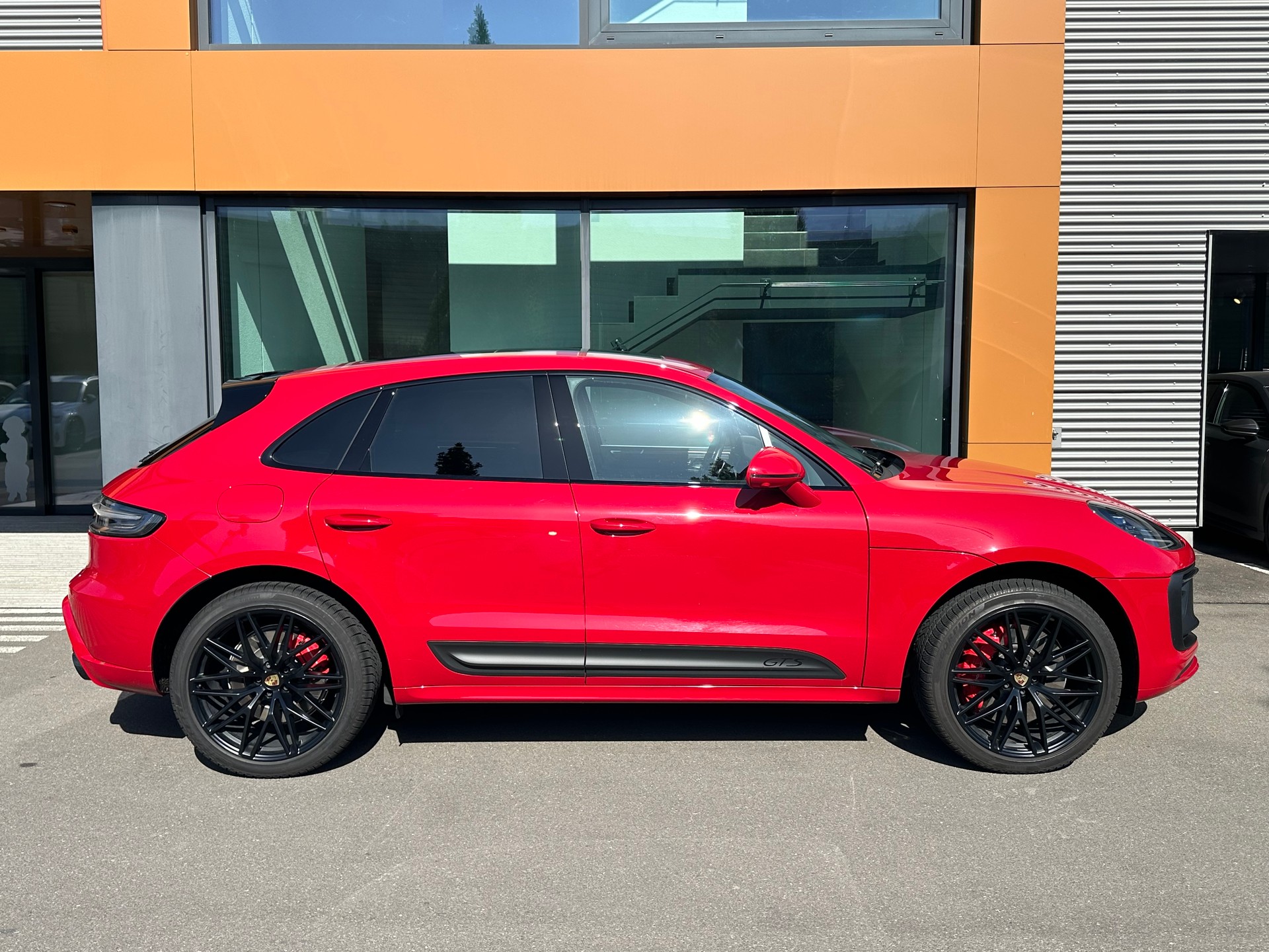PORSCHE Macan 2.9 V6 GTS-image-3