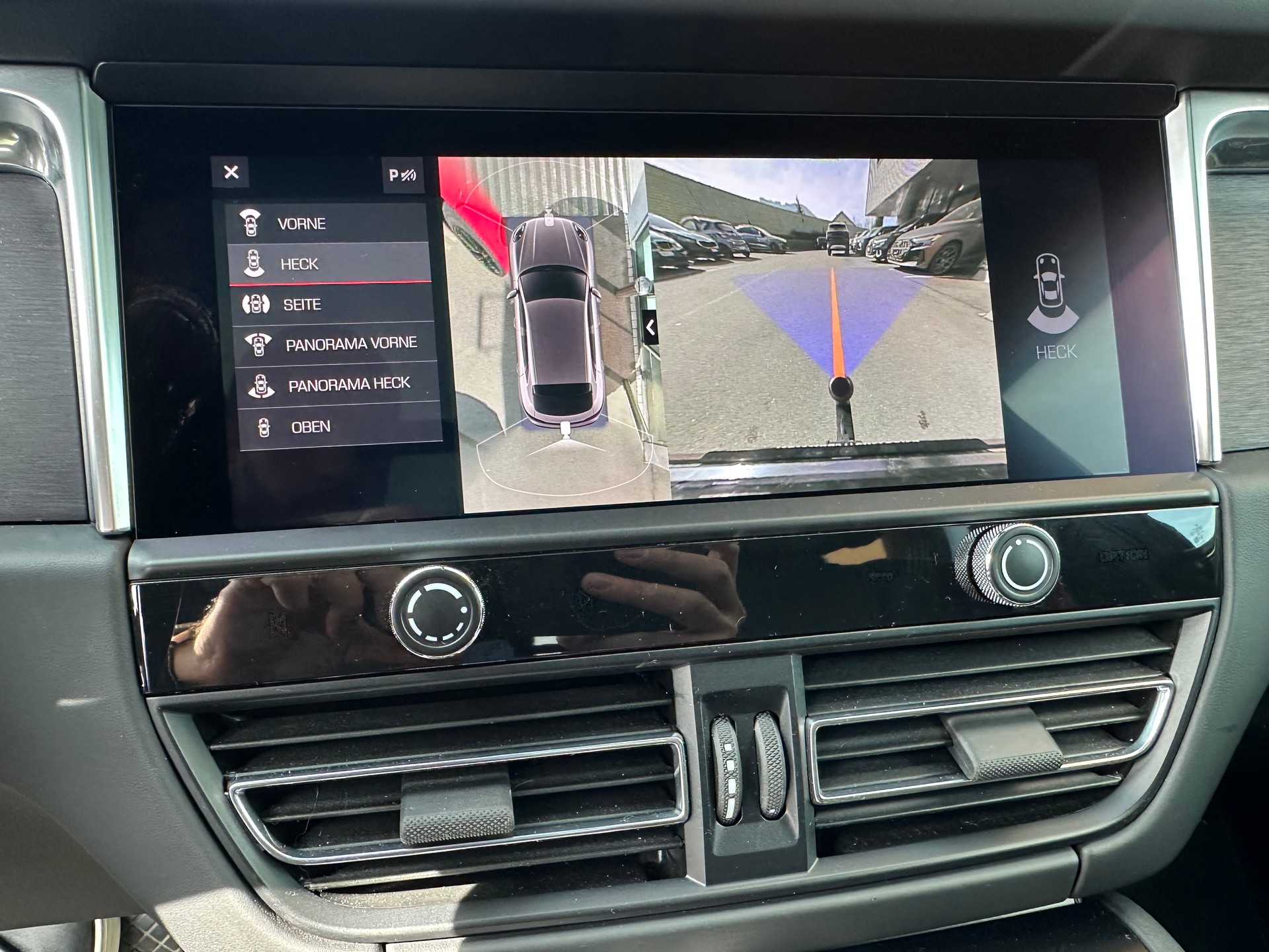 PORSCHE Macan 2.9 V6 GTS-image-13