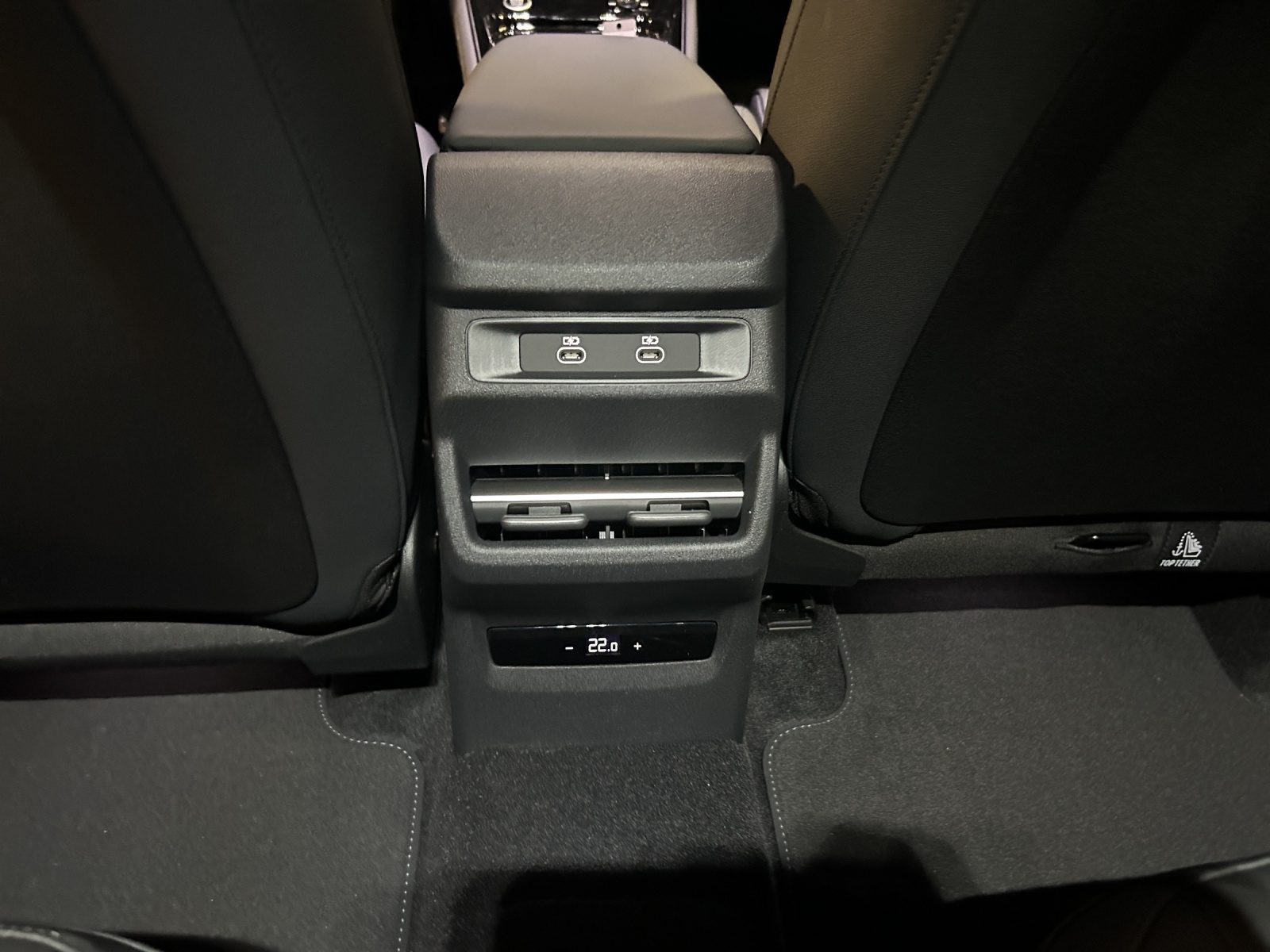 AUDI Q3 SUV TFSI quattro 195 kW S tronic-image-14
