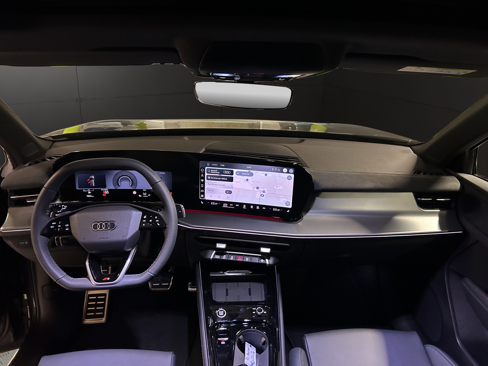 AUDI Q3 SUV TFSI quattro 195 kW S tronic-image-12
