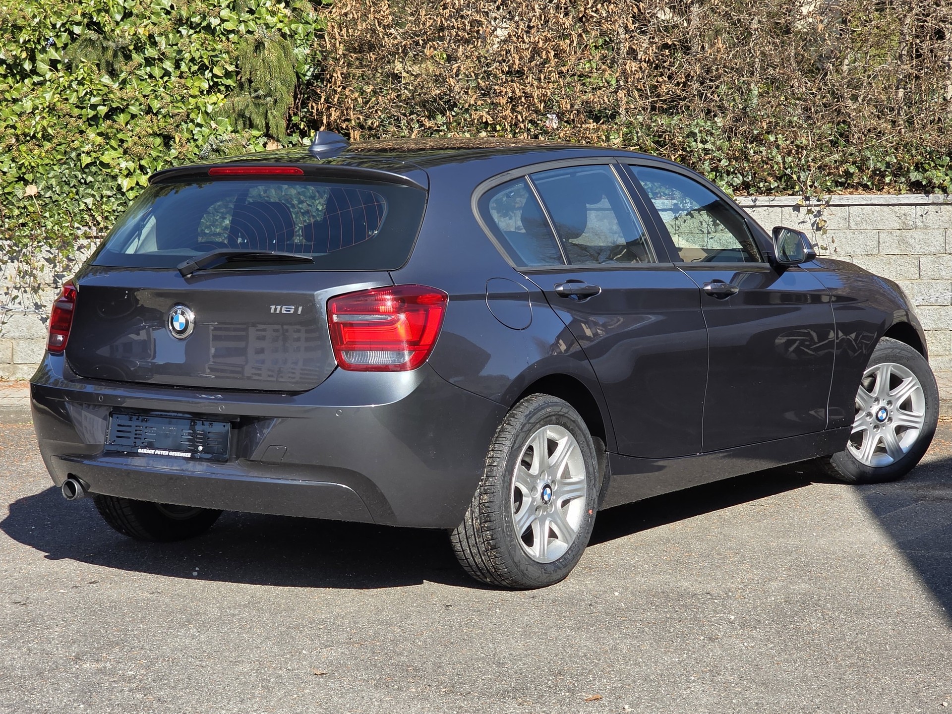 BMW 116i Steptronic-image-2