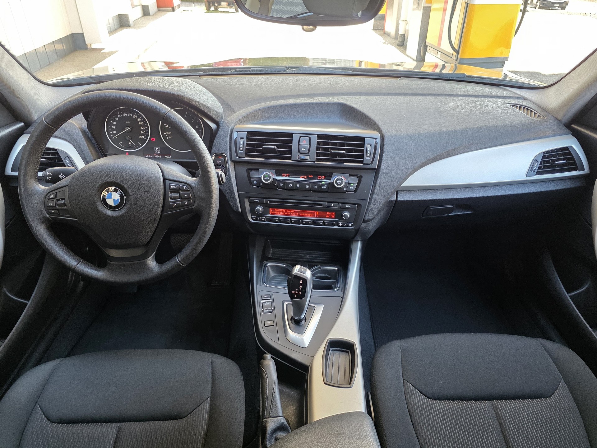 BMW 116i Steptronic-image-7