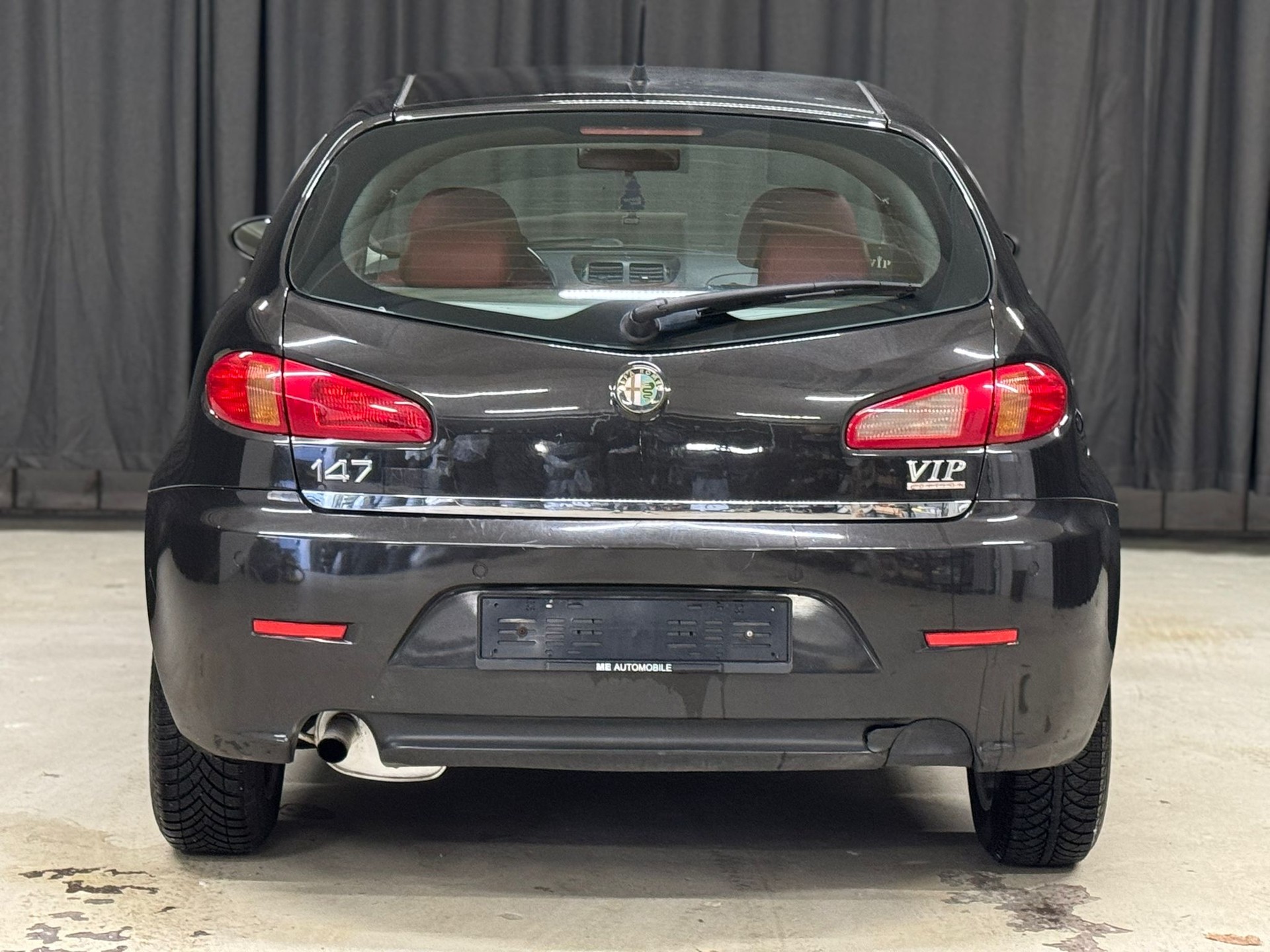 ALFA ROMEO 147 1.6 TS 16V VIP Edition-image-5