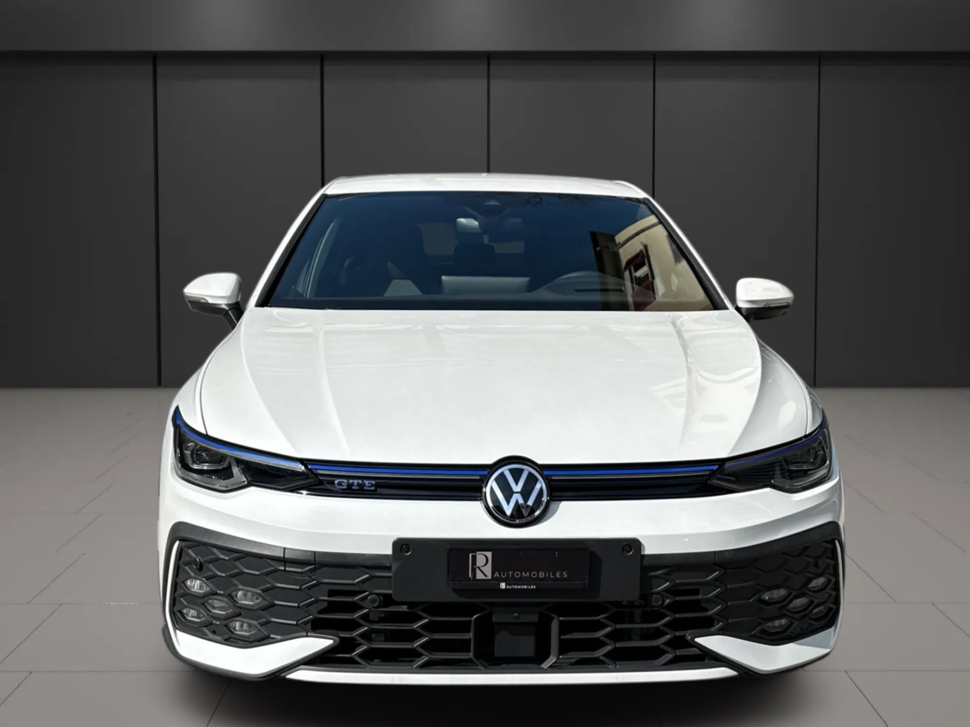 VW Golf 1.5 TSI PHEV GTE-image-1