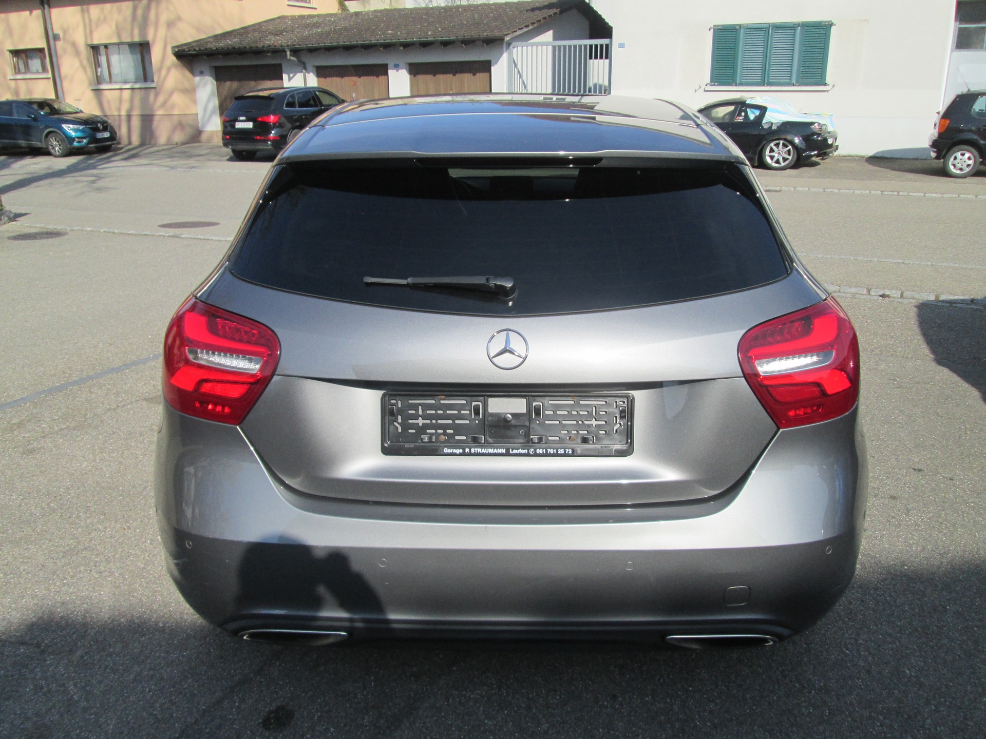 MERCEDES-BENZ A 200 Night Star 7G-DCT-image-3