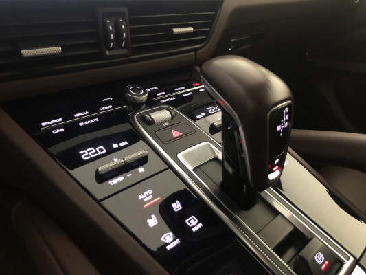 PORSCHE Cayenne S-image-11