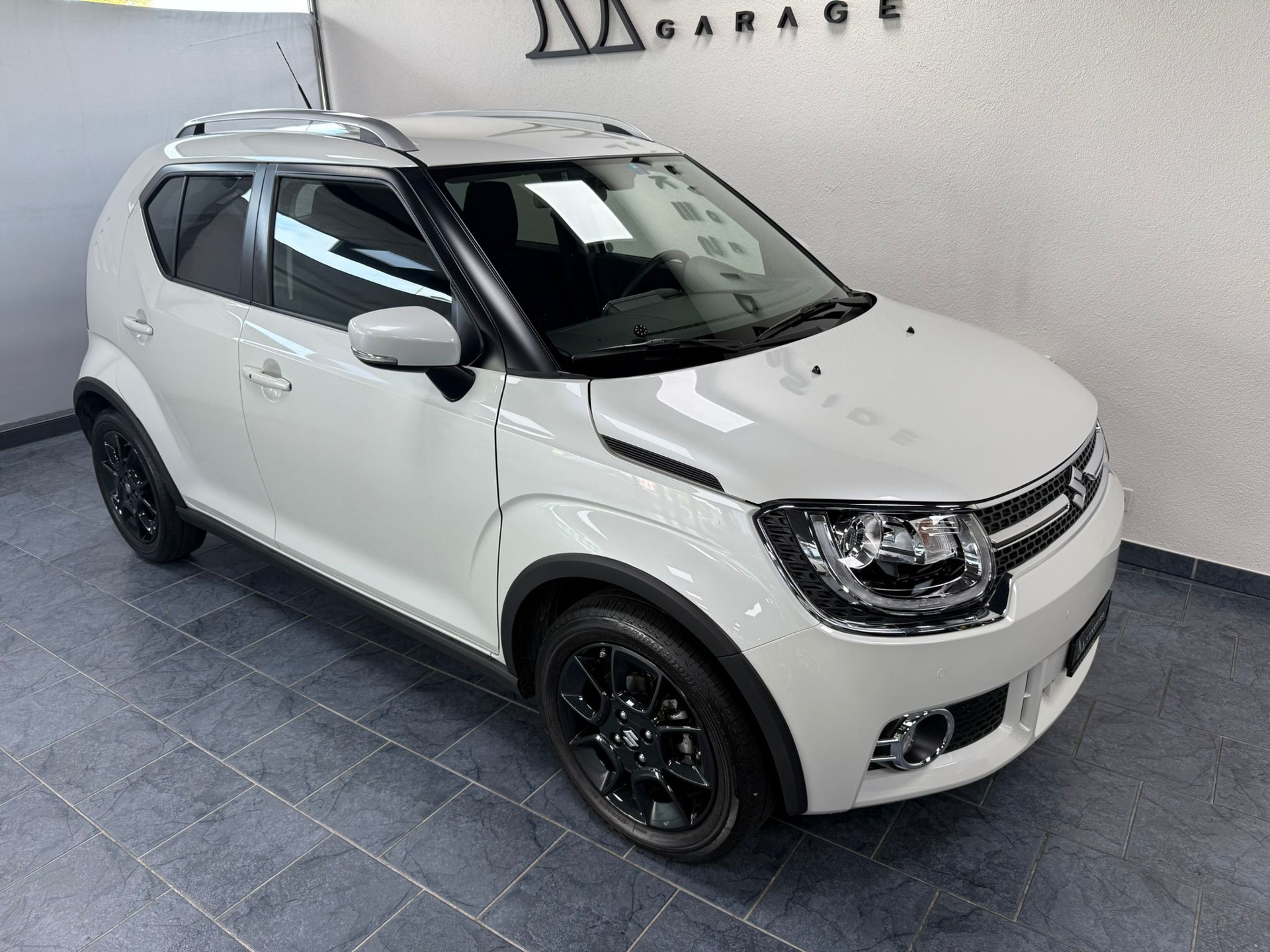 SUZUKI Ignis 1.2i Compact Top AGS-showroom-element-2