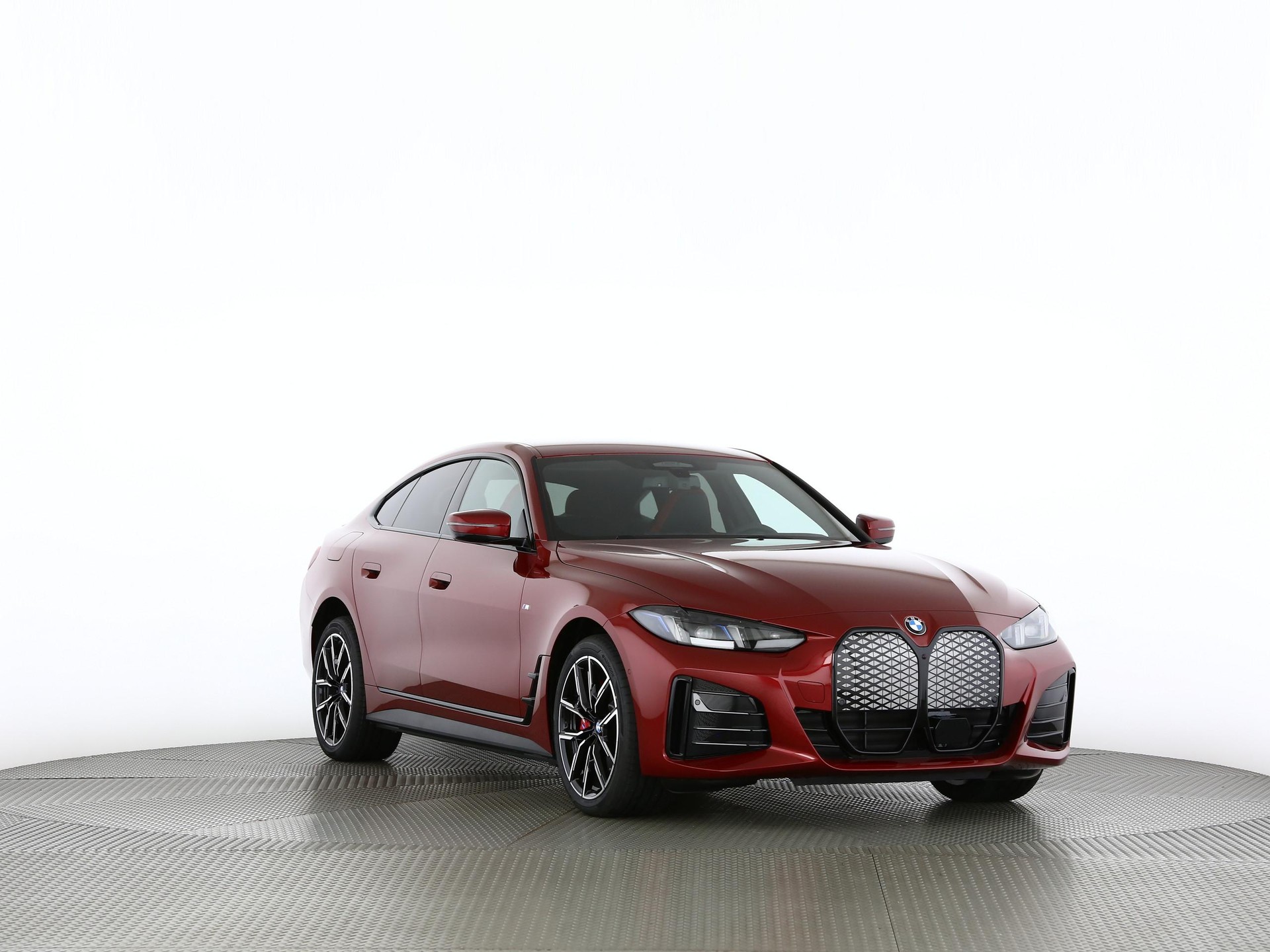 BMW i4 xDrive40-image-27