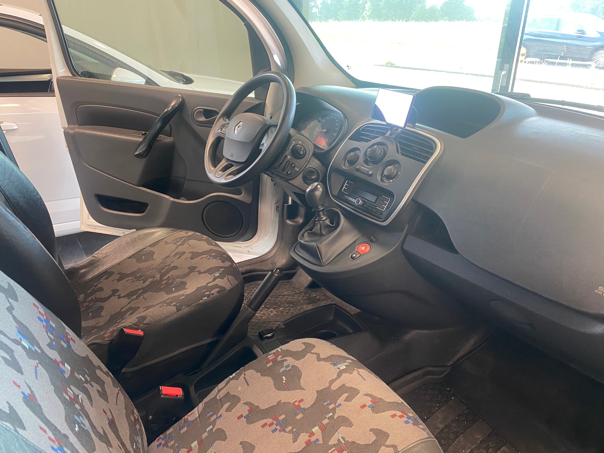 RENAULT Kangoo Medium dCi 95 ENERGY Business-image-5