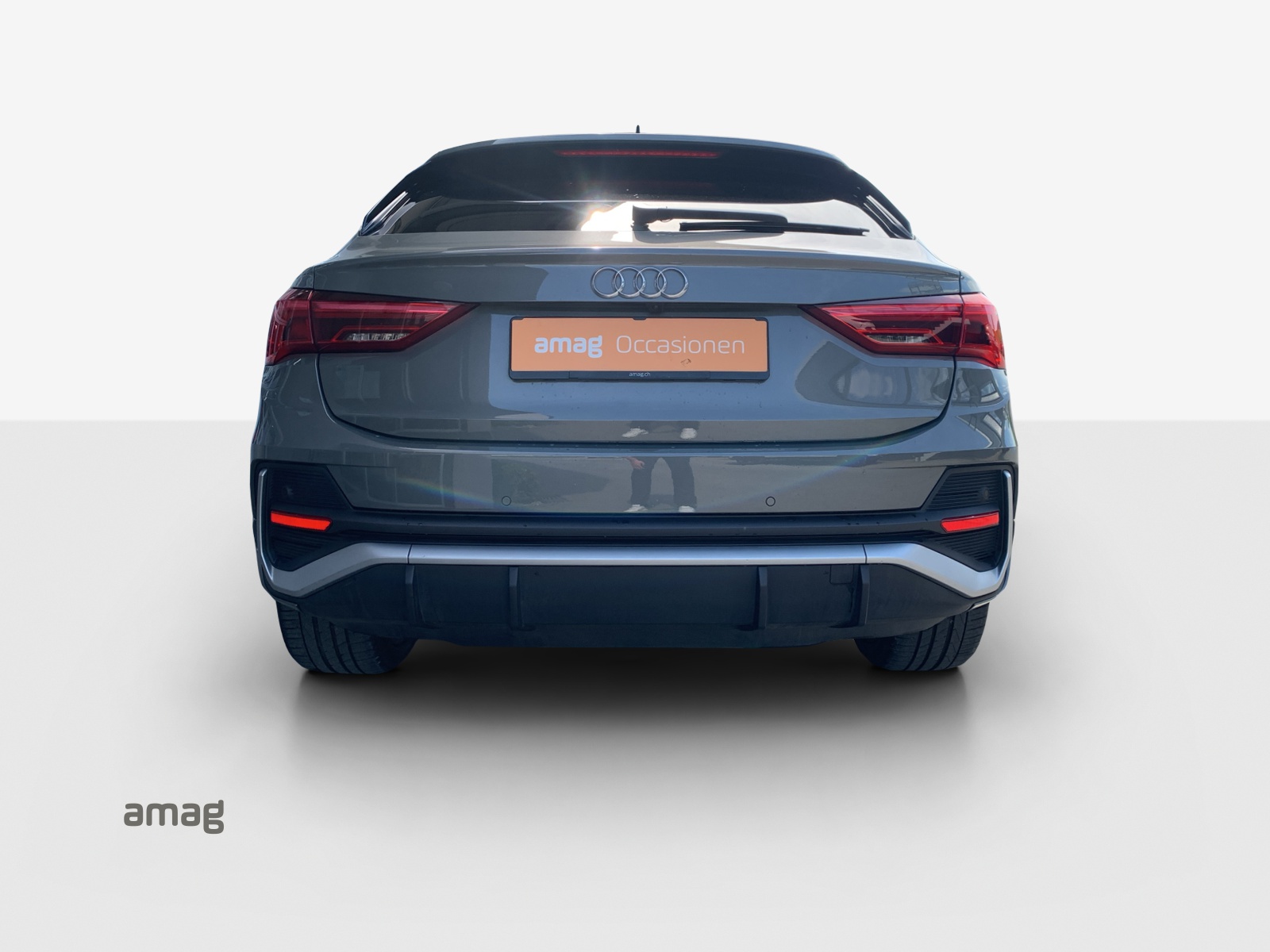 AUDI Q3 Sportback 35 TFSI S line Attraction S-tronic-image-3