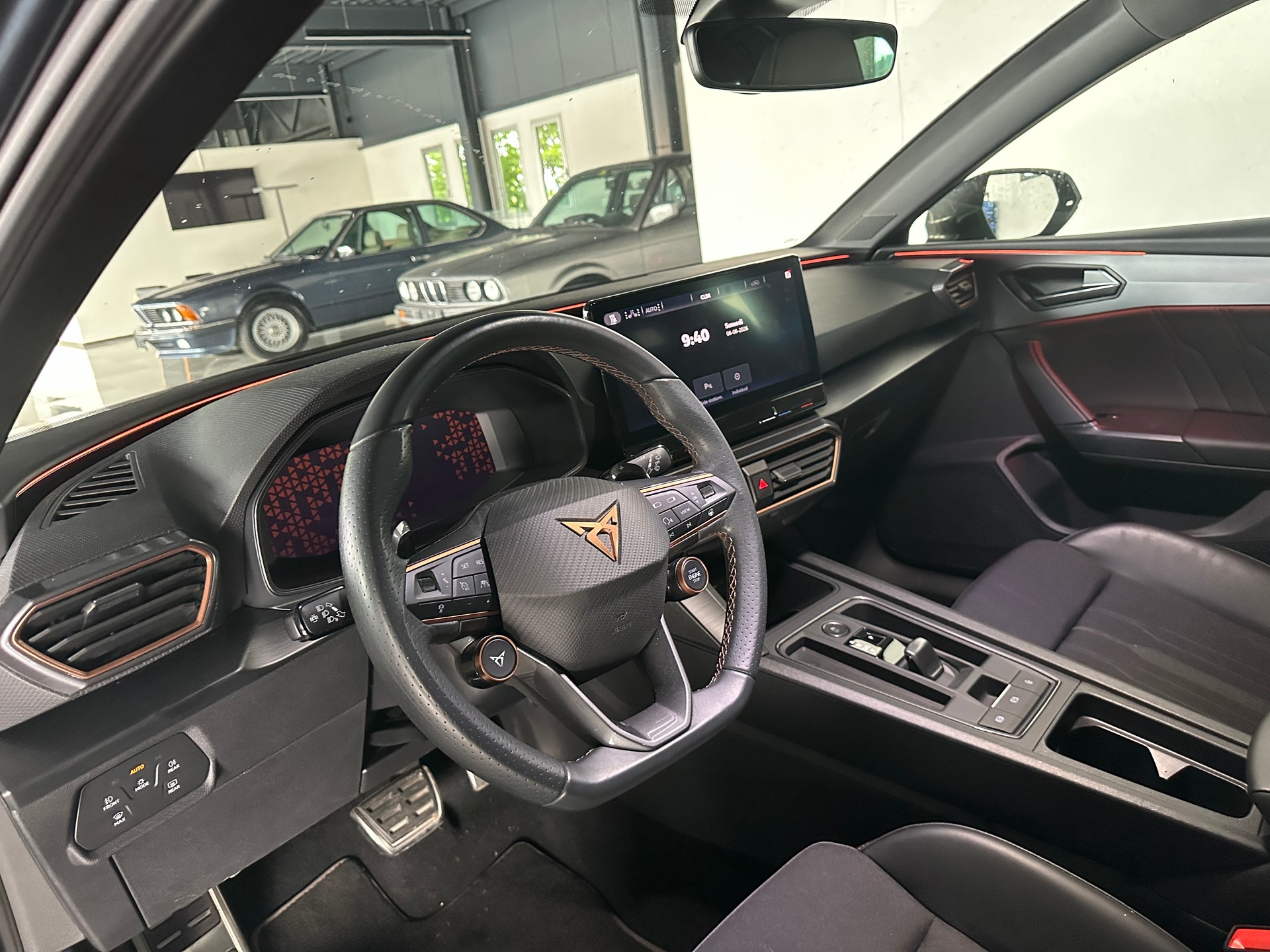 CUPRA LEON 1.4 e-HYBRID pHEV VZ DSG-image-3