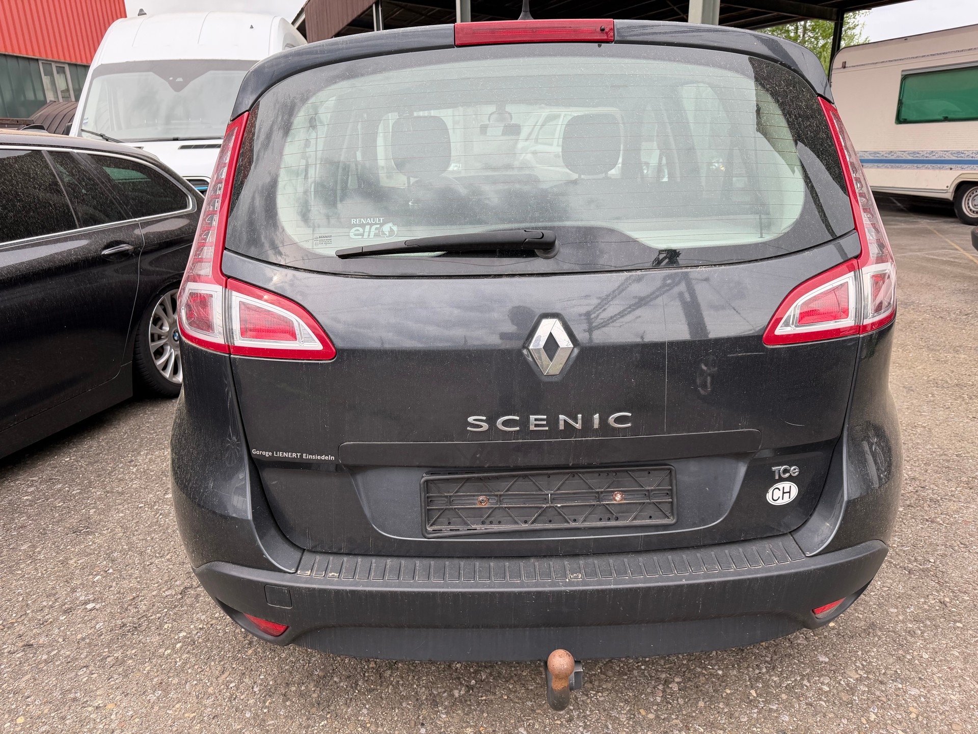 RENAULT Scénic 1.4 16V Turbo Dynamique-image-4