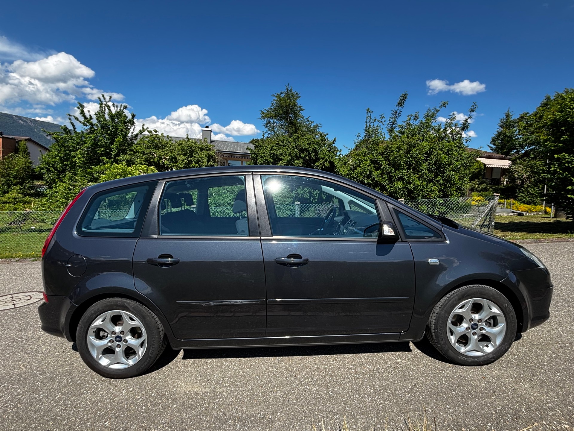 FORD C-Max 2.0 16V Titanium Automatic-image-5