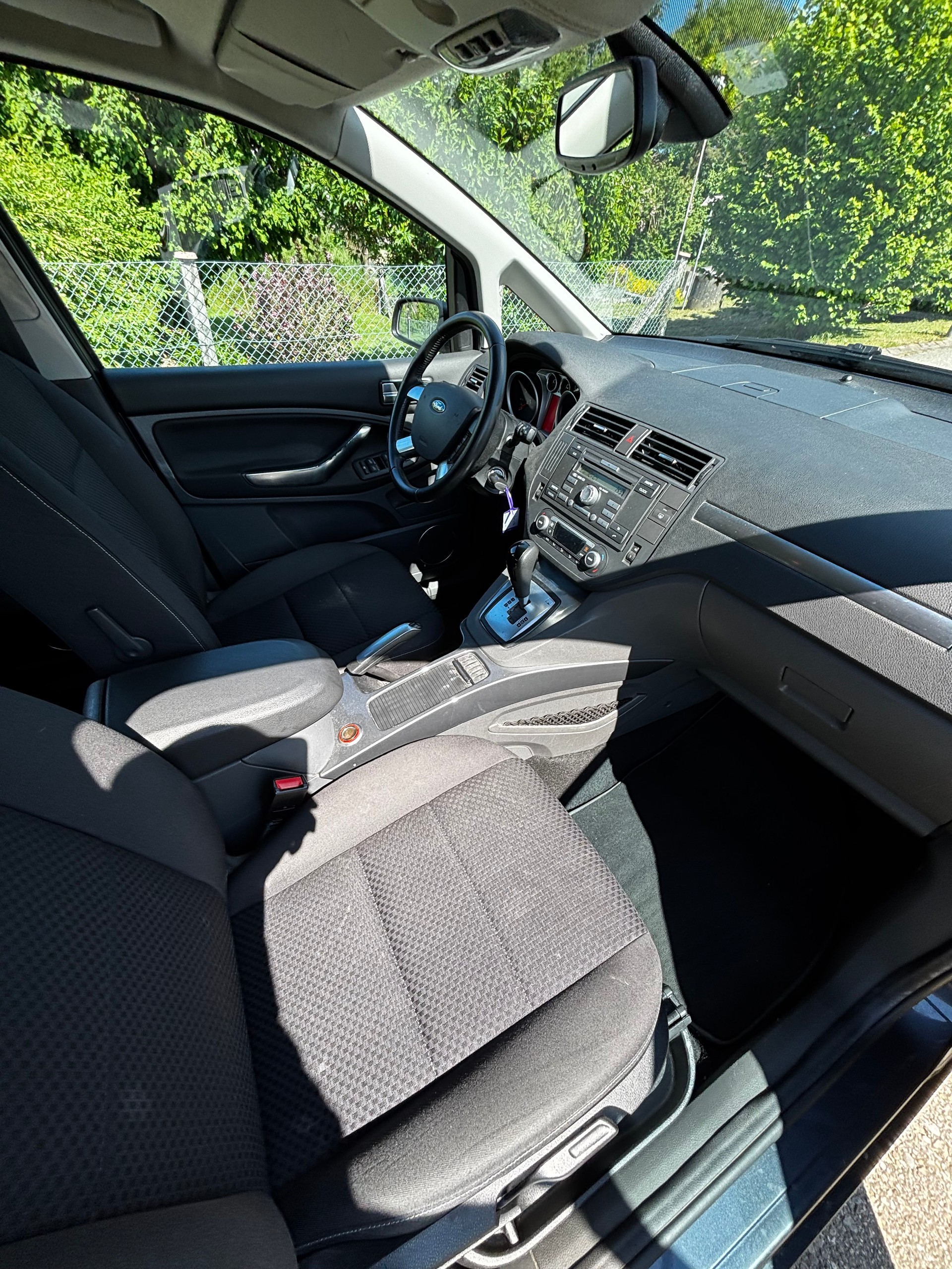 FORD C-Max 2.0 16V Titanium Automatic-image-11