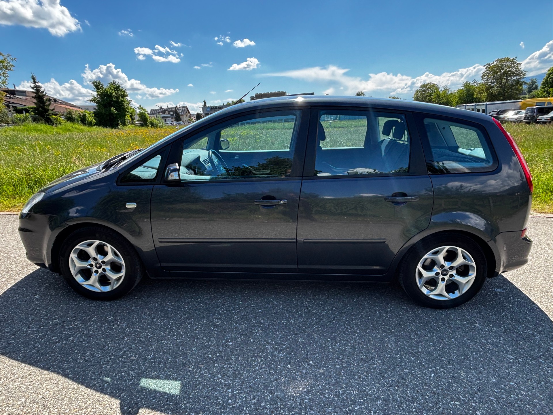 FORD C-Max 2.0 16V Titanium Automatic-image-4