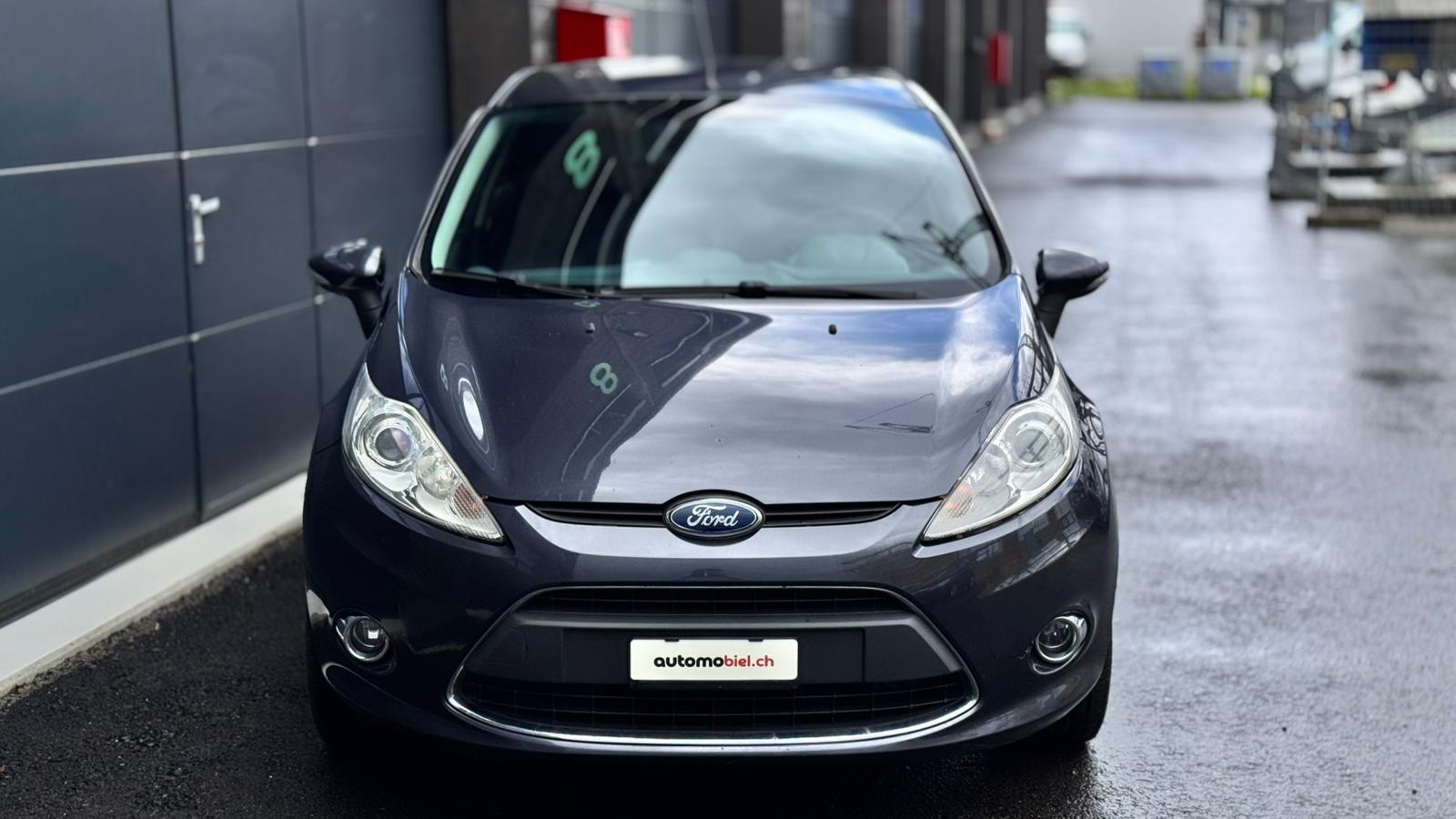 FORD Fiesta 1.6 16V Titanium-image-1