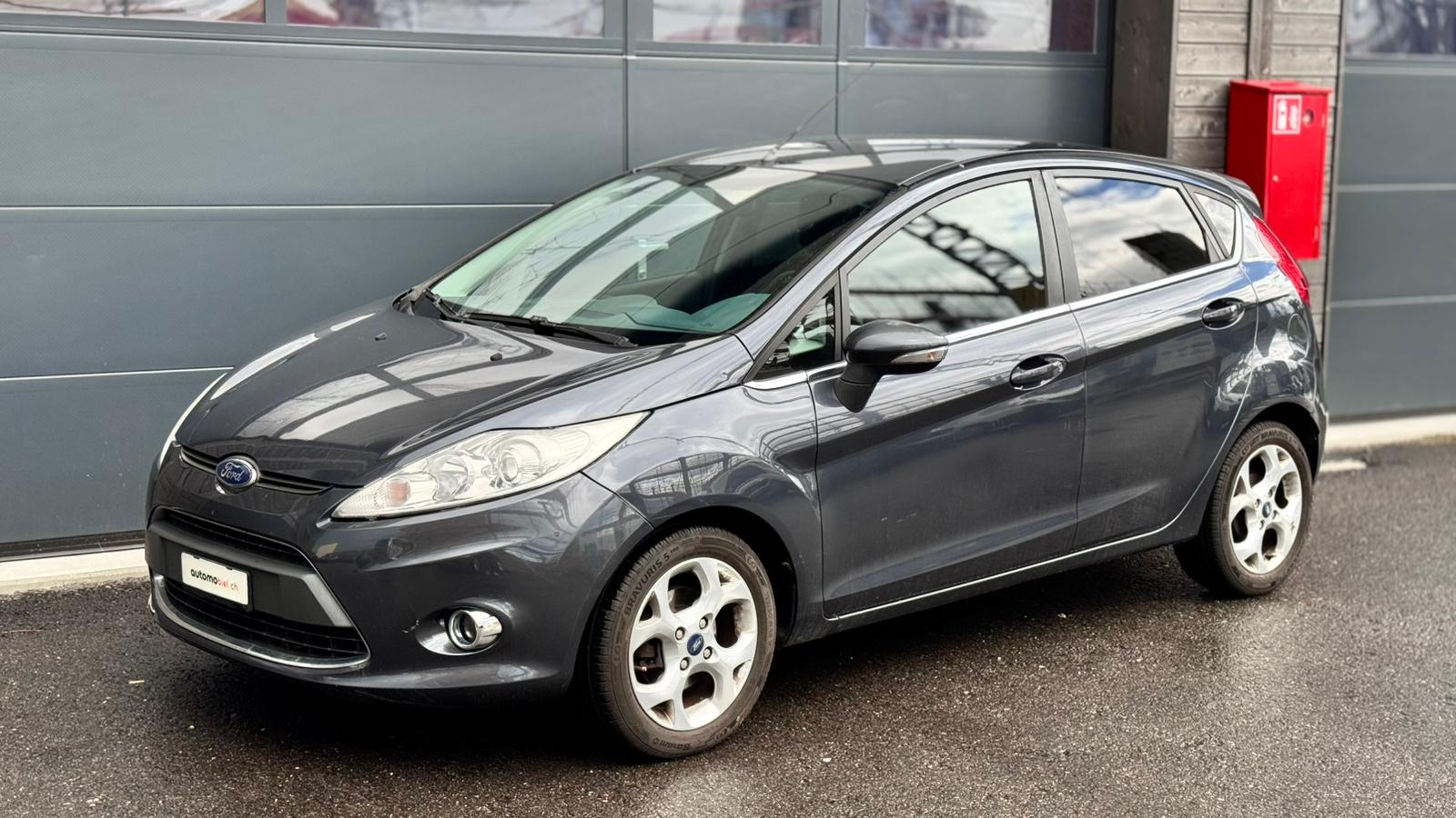 FORD Fiesta 1.6 16V Titanium