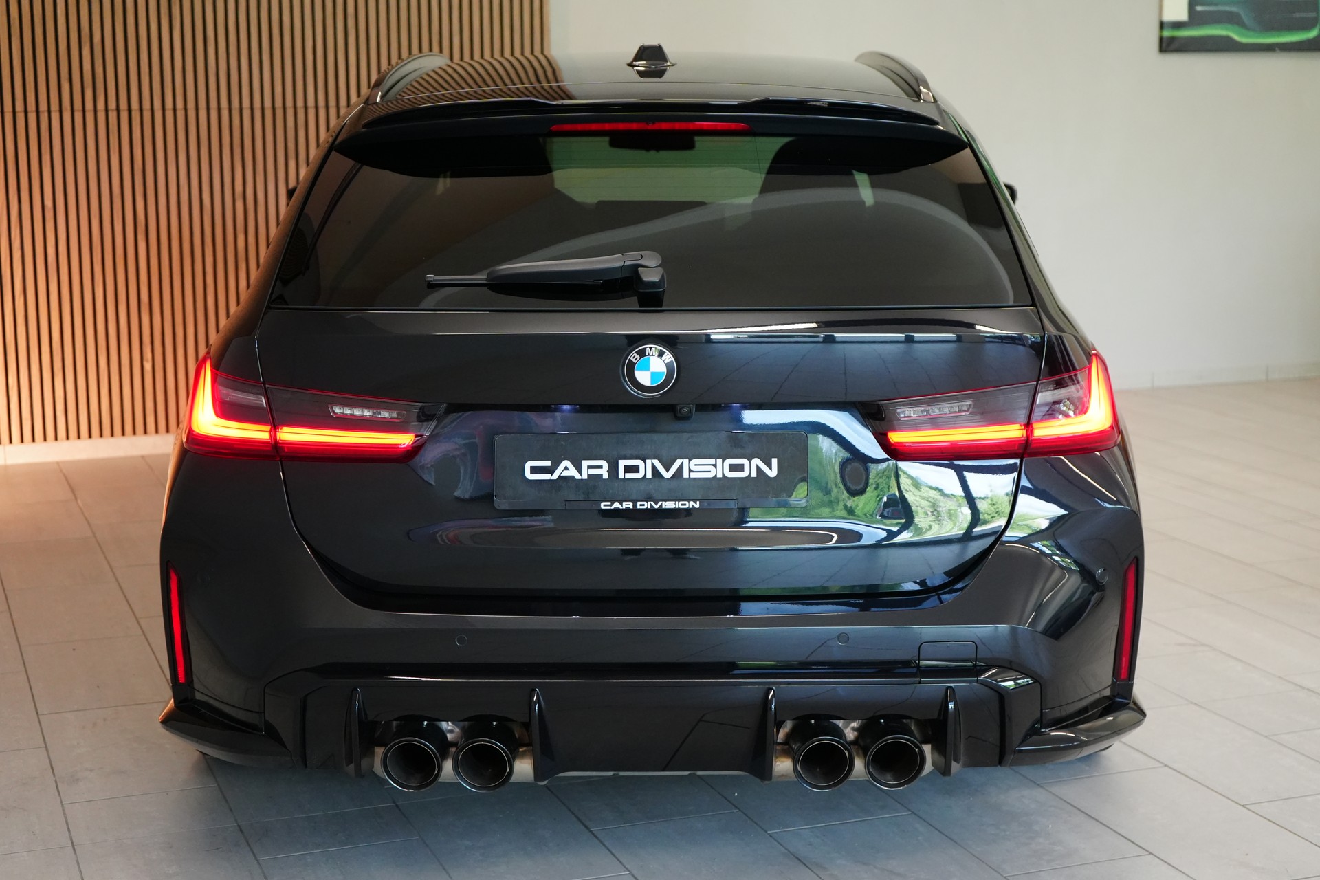 BMW M3 Touring xDrive Competition-image-7