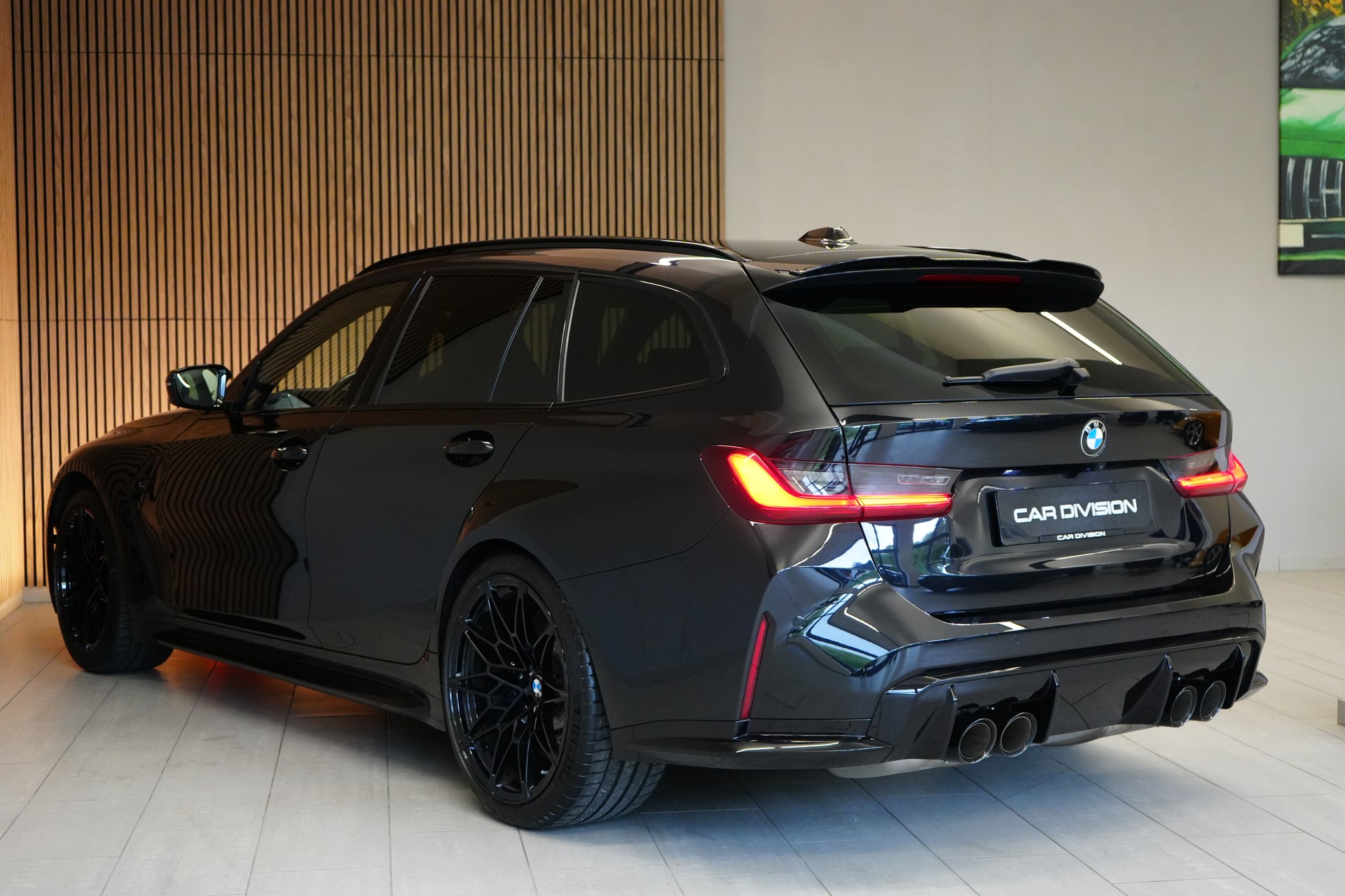 BMW M3 Touring xDrive Competition-image-8