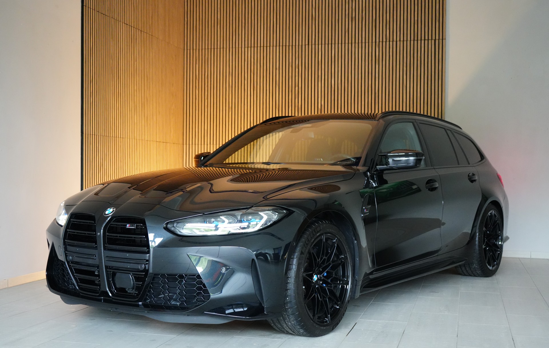 BMW M3 Touring xDrive Competition-image-1