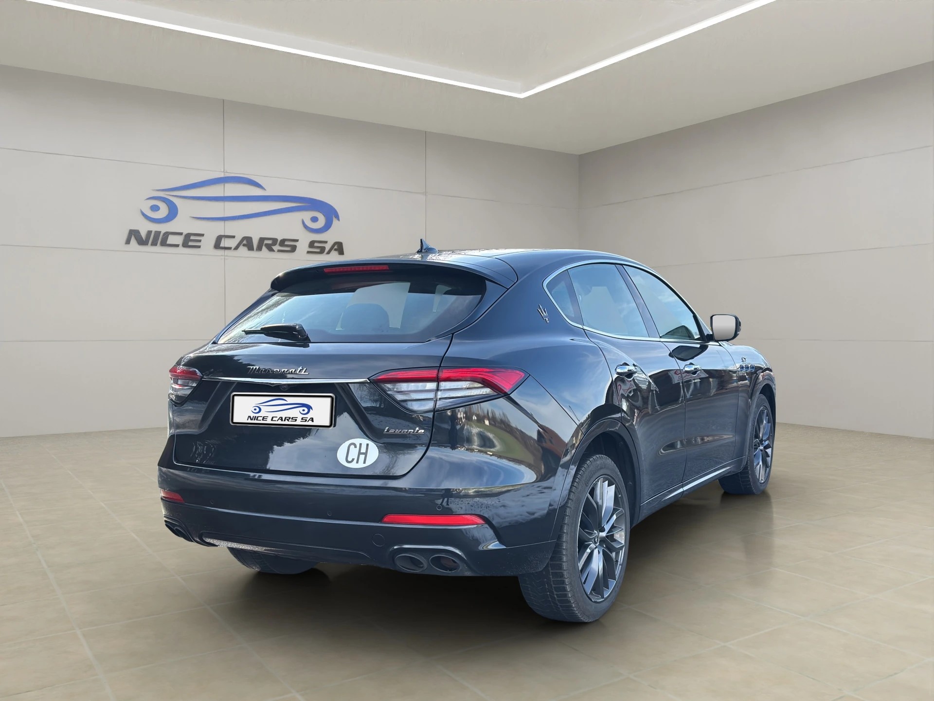 MASERATI Levante 2.0 MHEV GT Hybrid Automatica-image-9