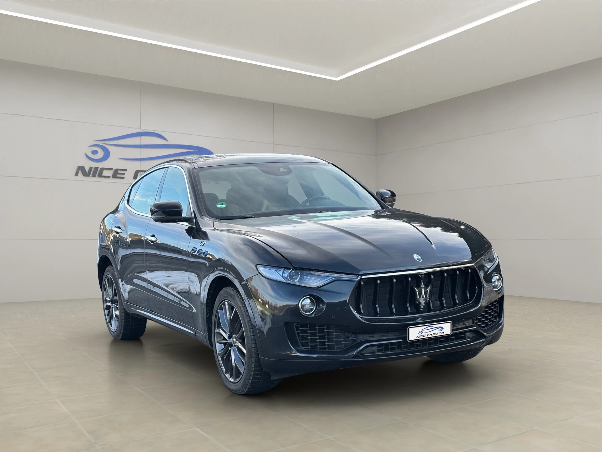 MASERATI Levante 2.0 MHEV GT Hybrid Automatica-showroom-element-3