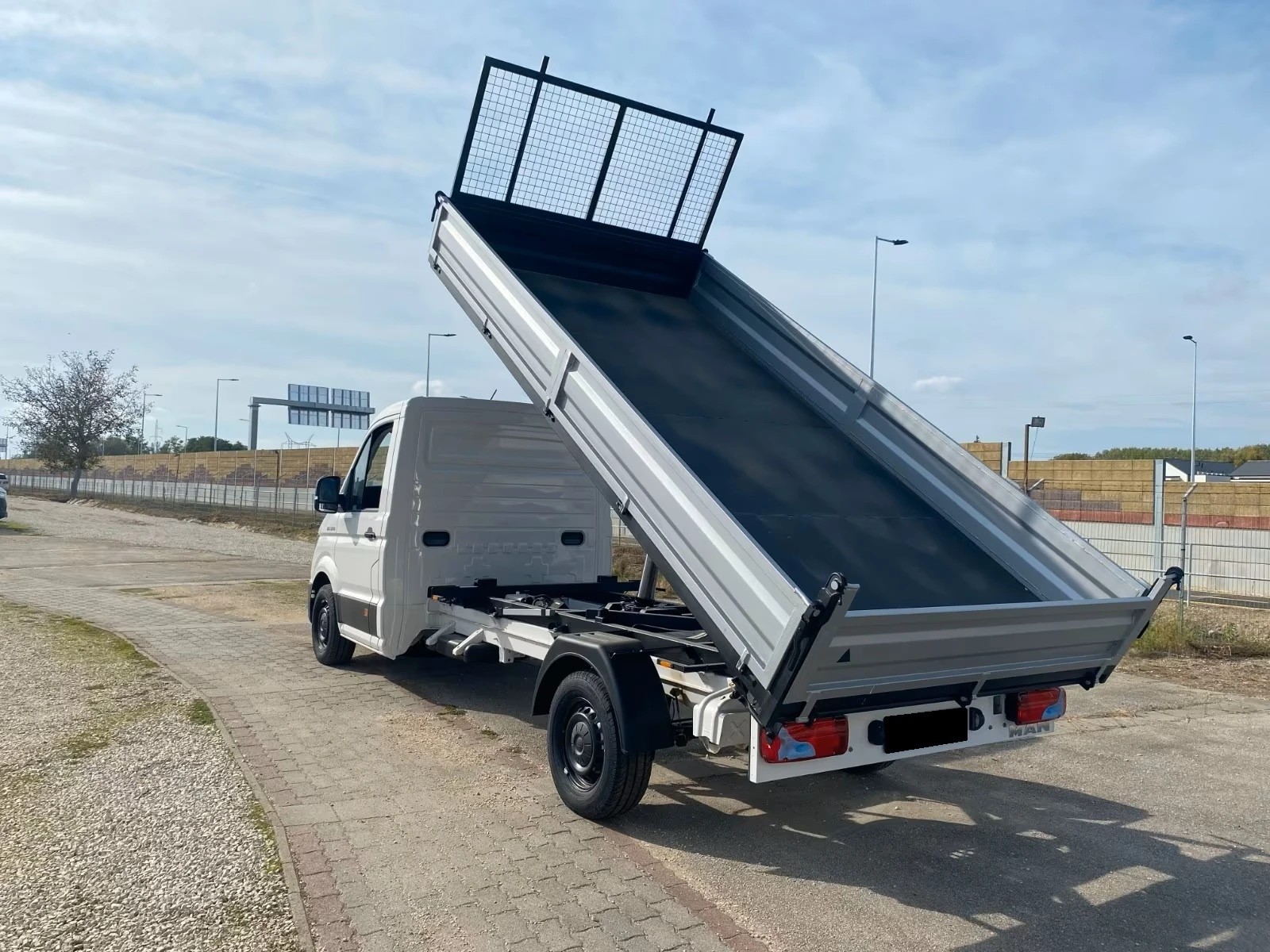 MAN L4 - 3.140 4X2F SB Kipper-showroom-element-2