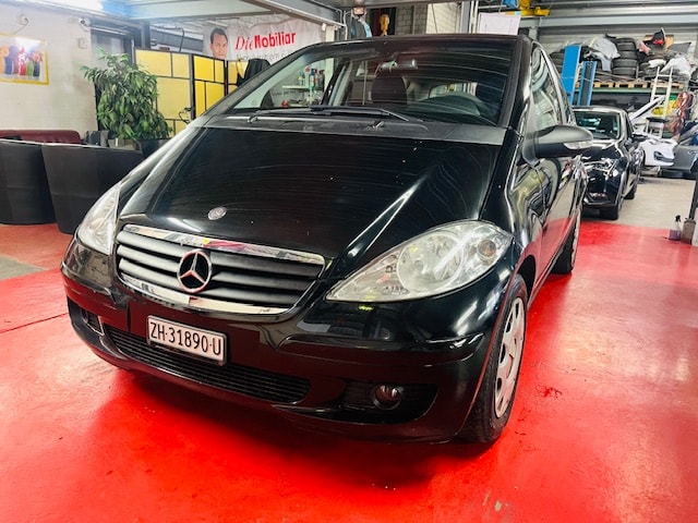 MERCEDES-BENZ A 150 Classic-image-0