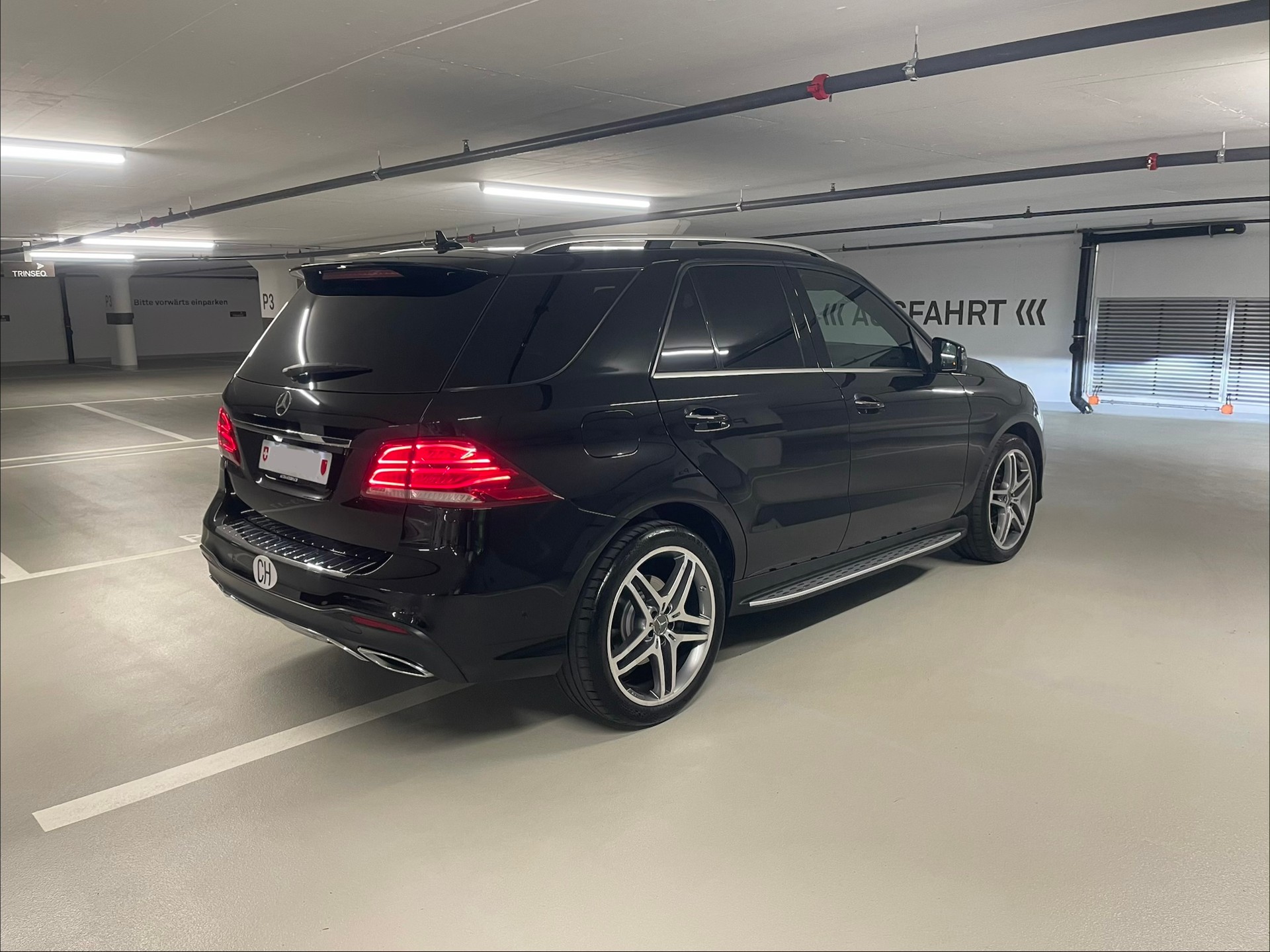 MERCEDES-BENZ GLE 350 d-image-1