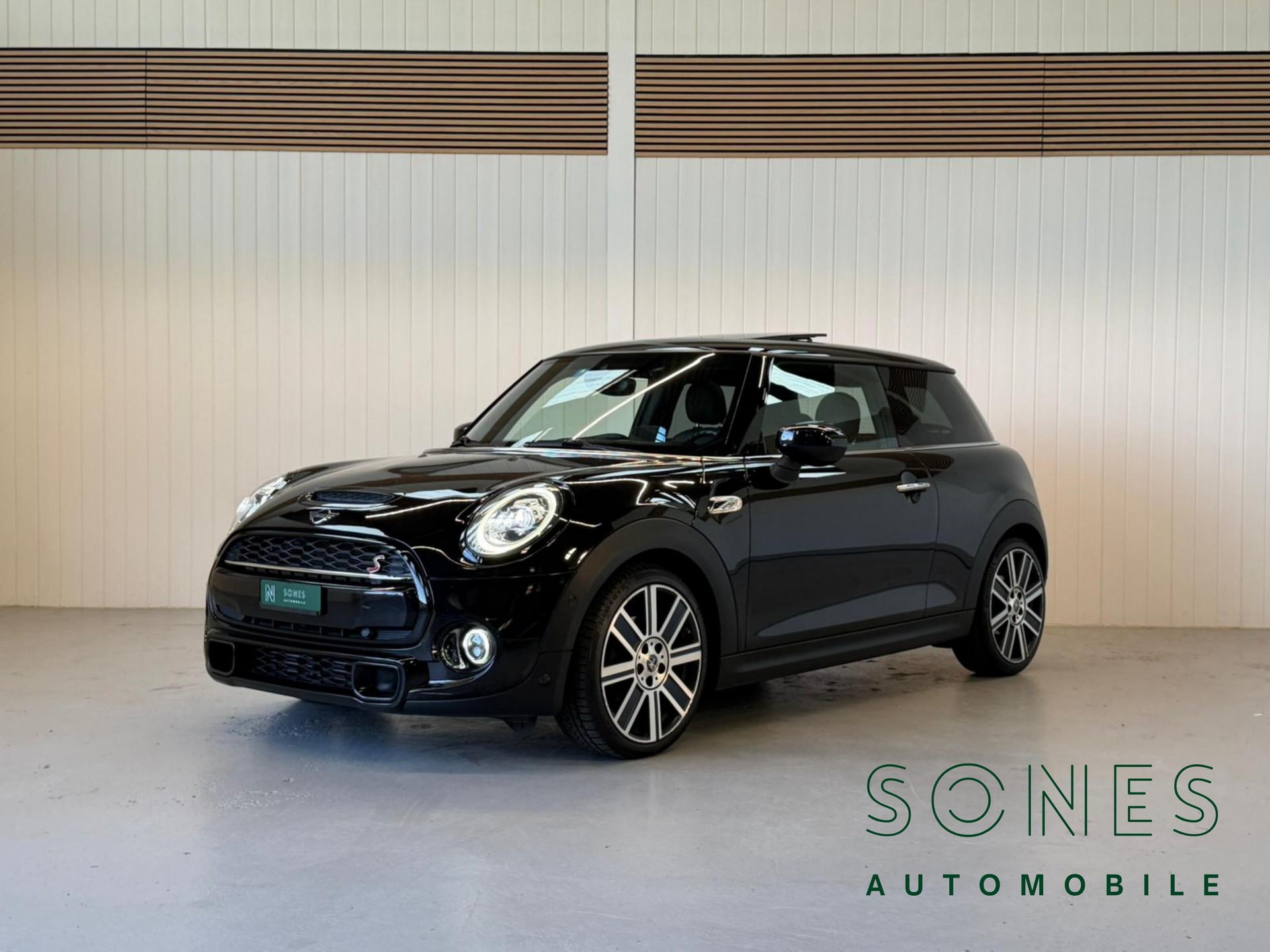 MINI Cooper S Steptronic DKG frisch ab MFK & Service-image-0