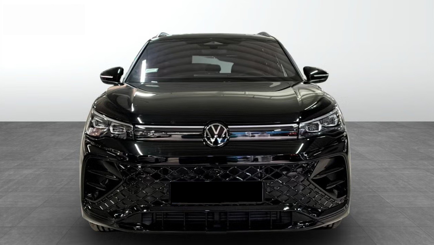 VW Tiguan 2.0 TDI SCR R-Line 4Motion DSG-image-4