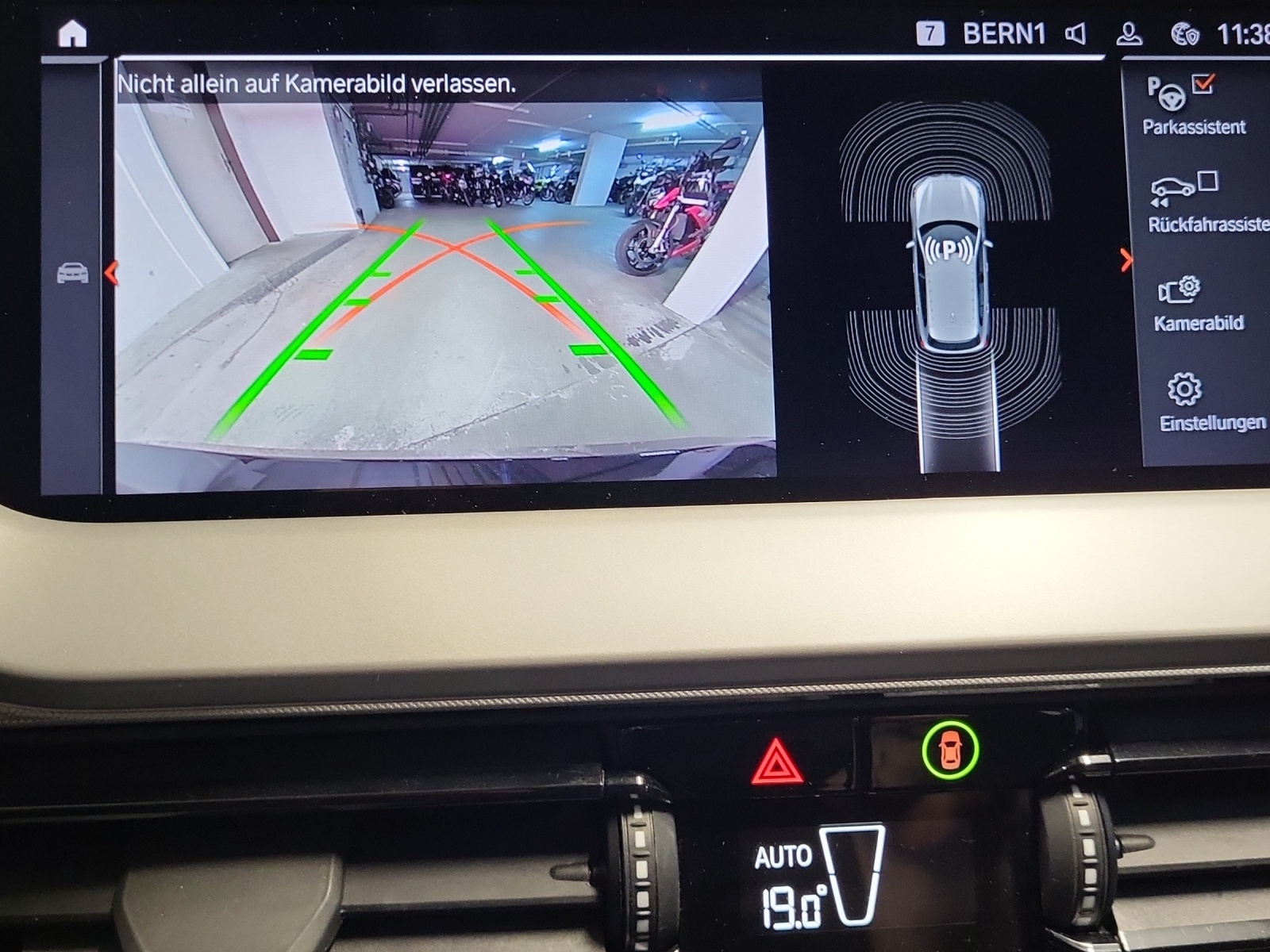 BMW 118i Steptronic-image-15