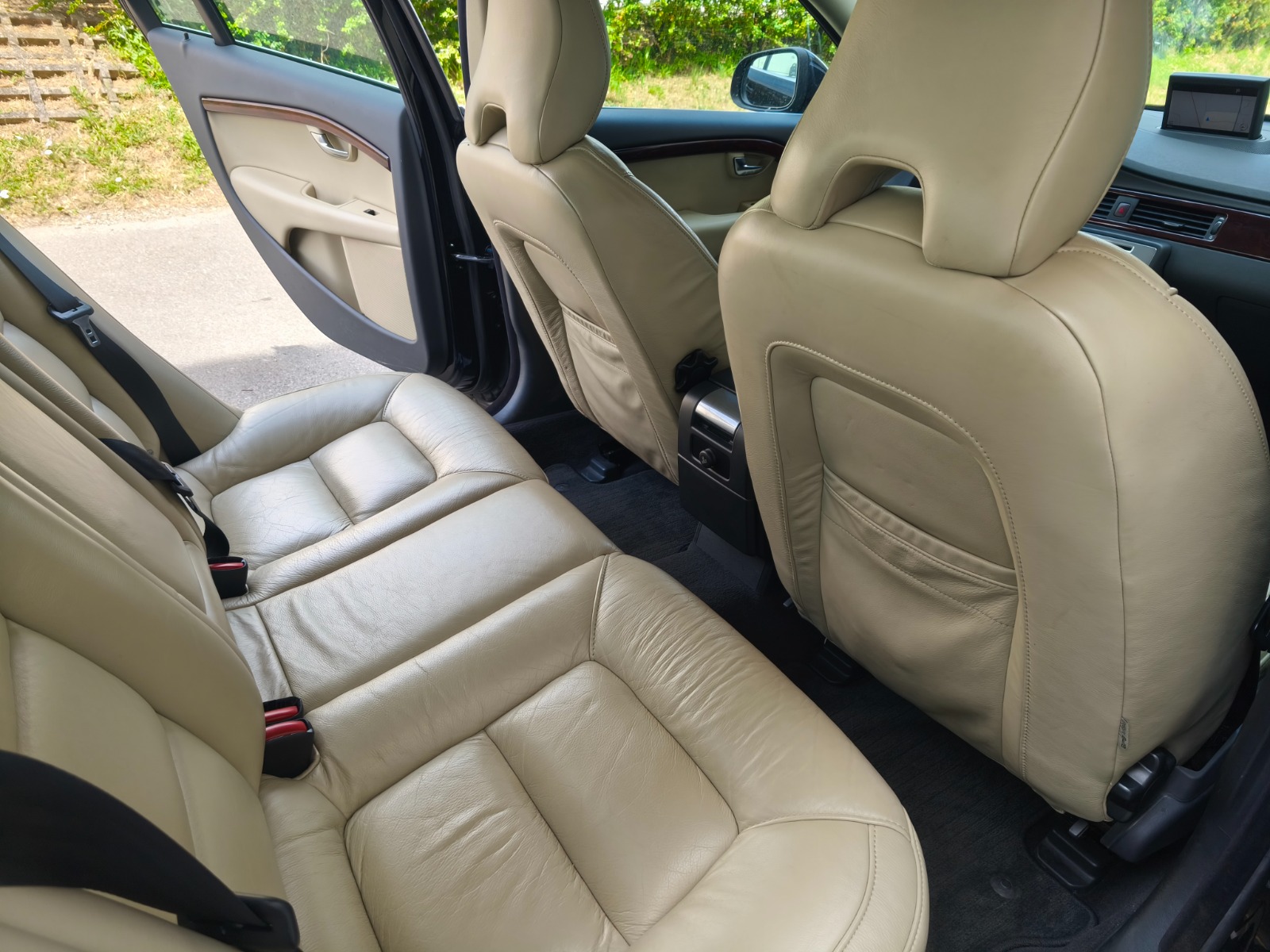 VOLVO S80 D5 Executive Geartronic-image-8