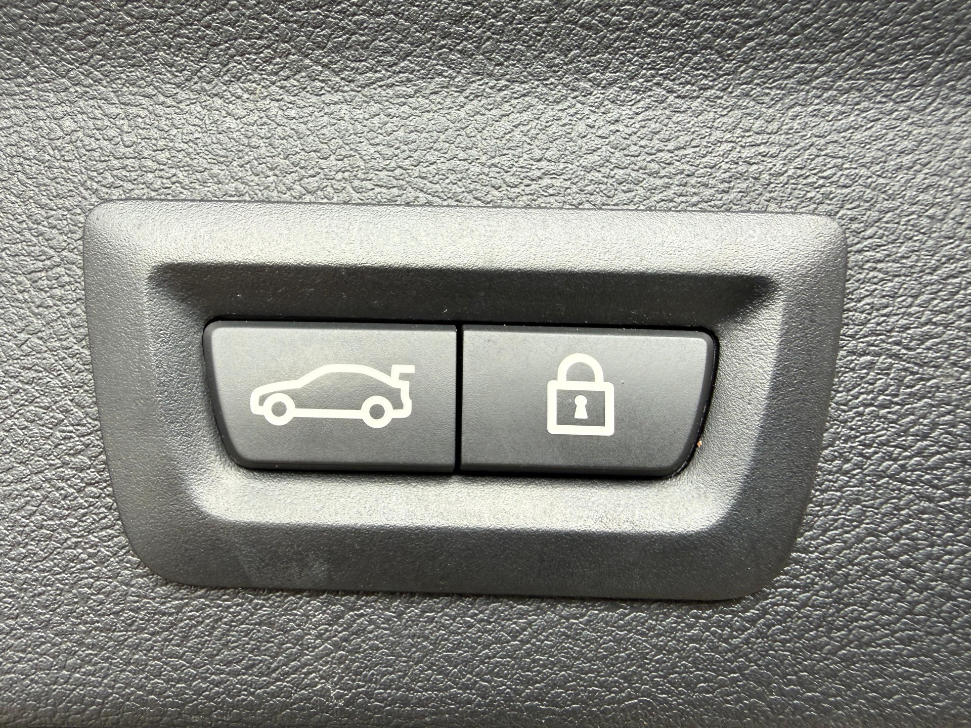 BMW X3 20d xDrive paddles-image-12